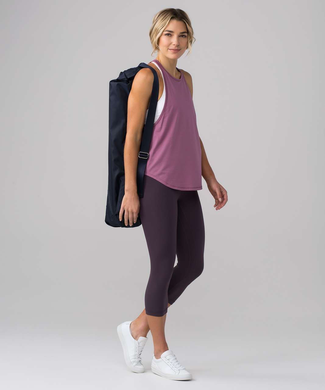 NEW LULULEMON Align Super High-Rise Crop 21 6 Cassis