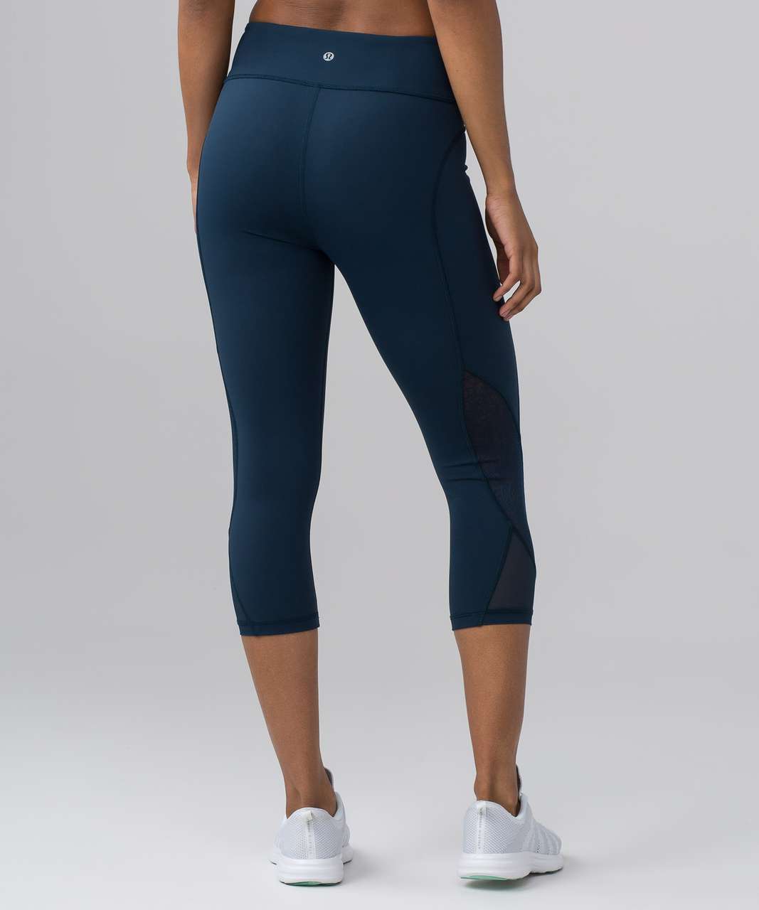 Lululemon Twist & Train Crop (19") - Jaded