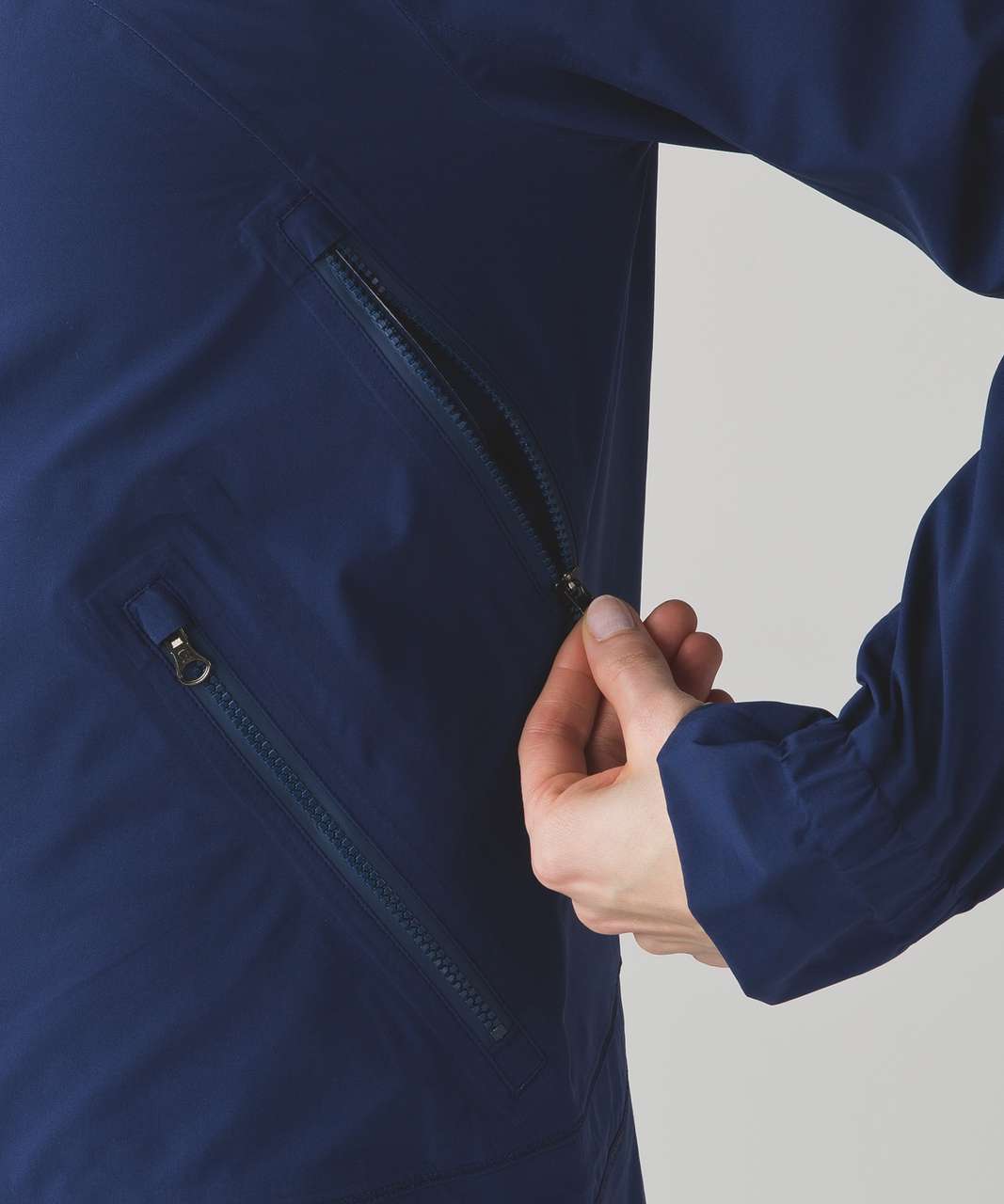 Lululemon Aint No Rain Jacket - Hero Blue