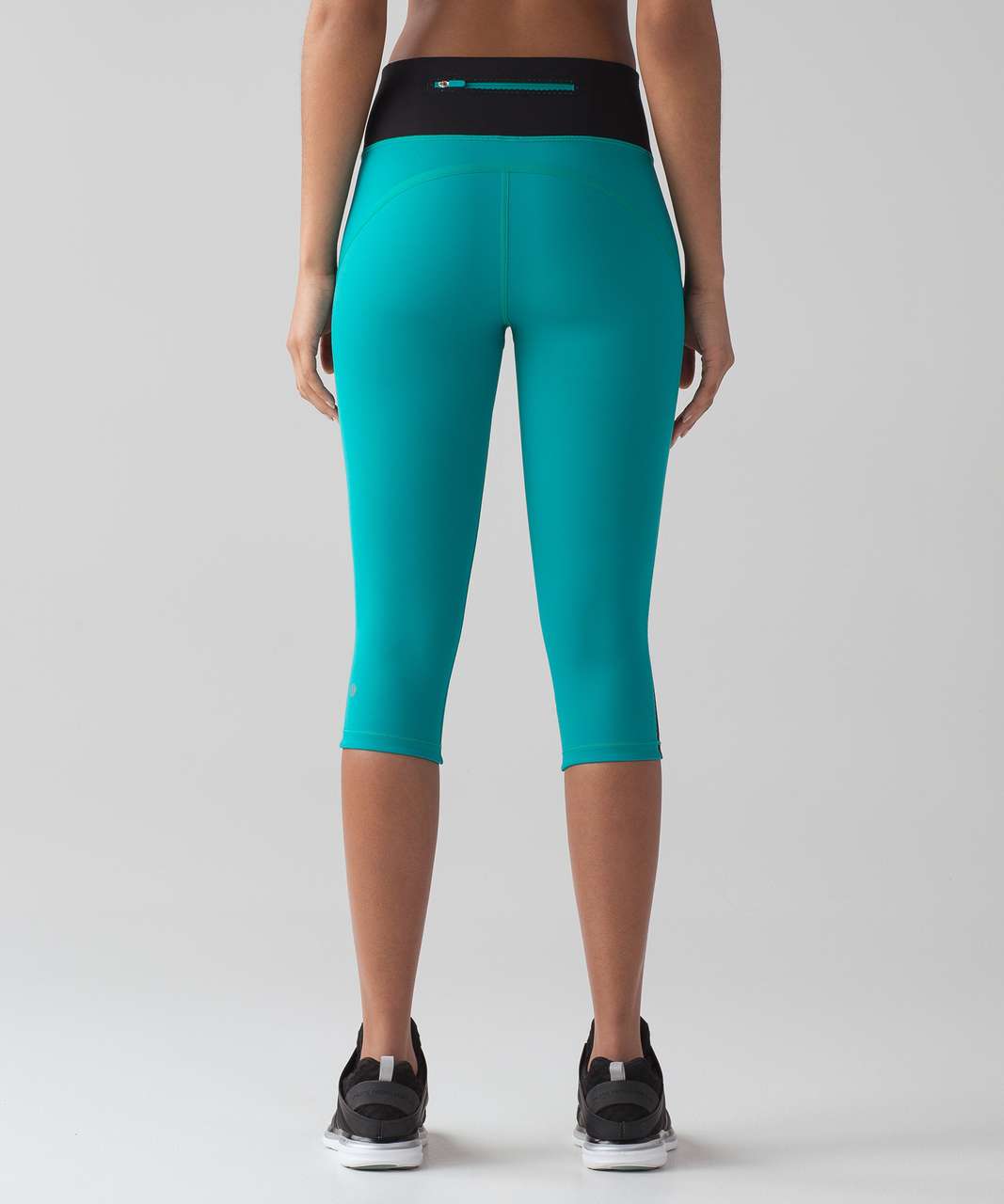 Lululemon Smooth Stride Crop (17" ) - Viridian Green / Black