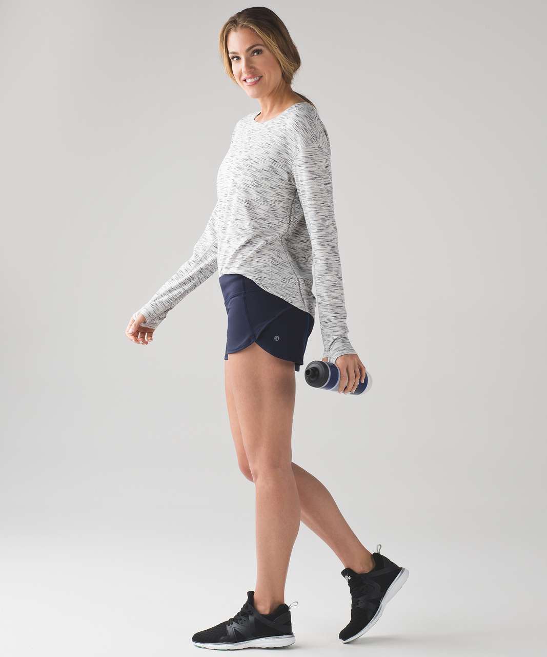 New Lululemon Speed Up Mid-Rise *Lined Short 4 true Navy Size 4-LW7AYMT  TRNV