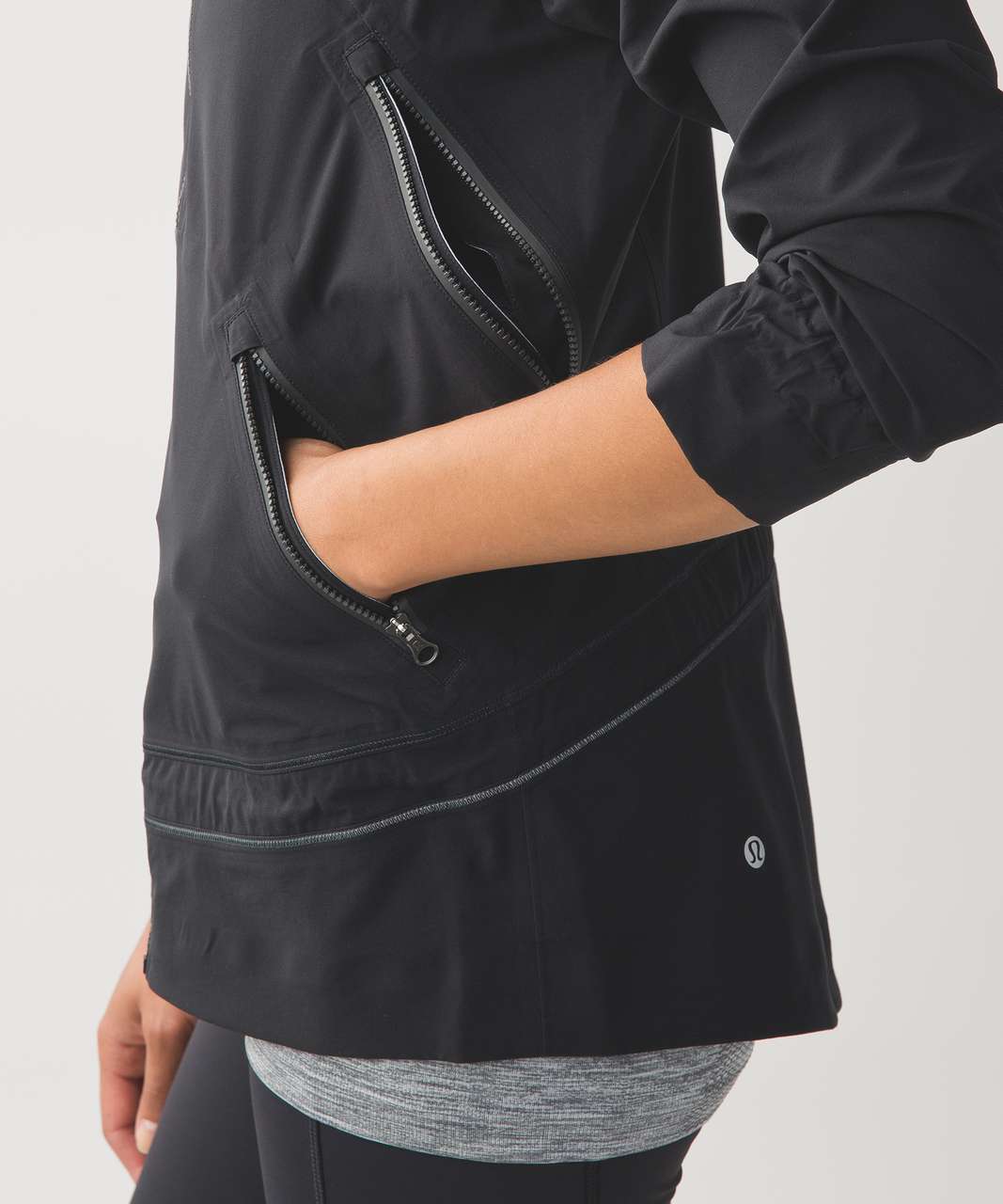 Lululemon Aint No Rain Jacket - Black