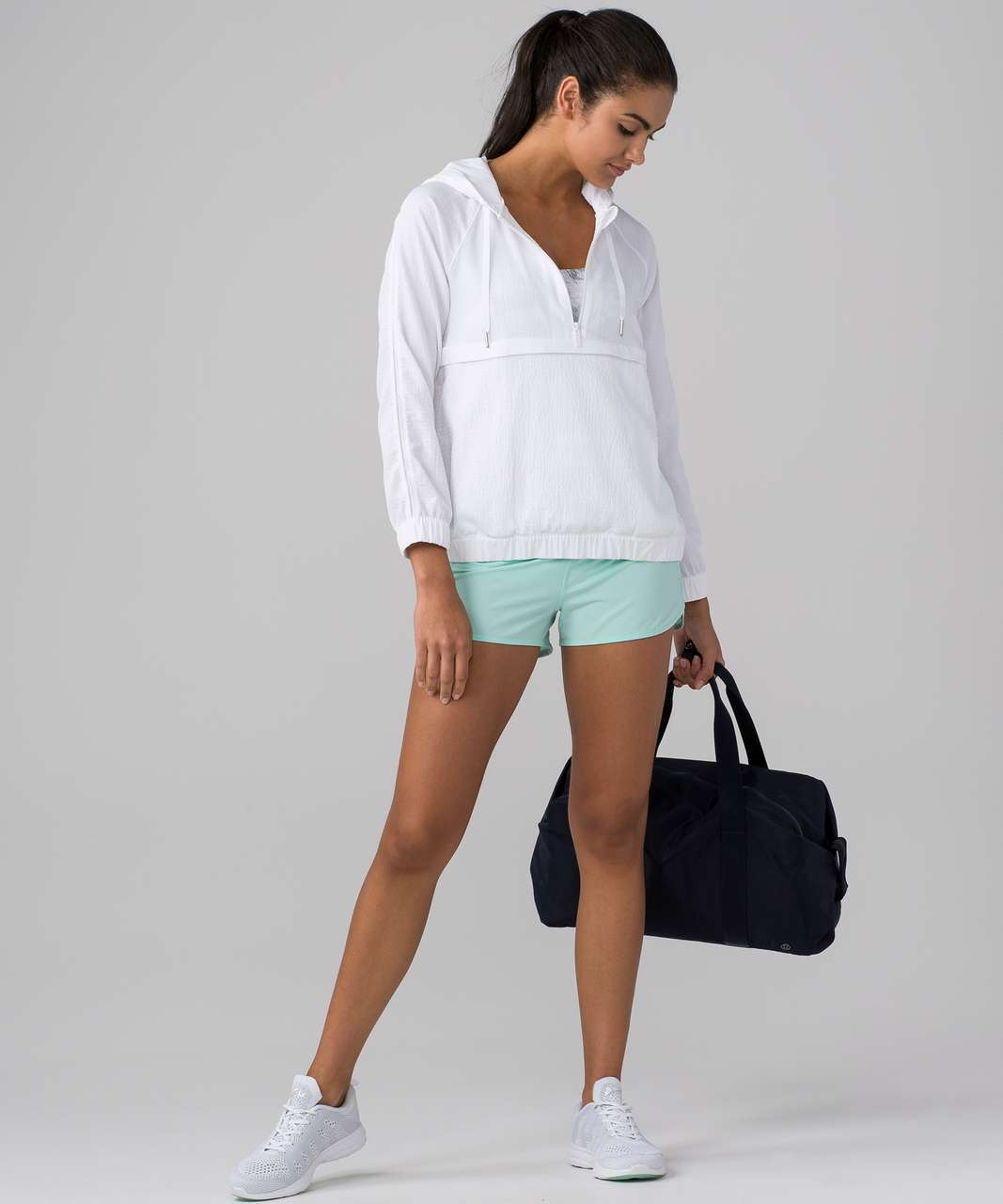 How to Make Lululemon Shorts White Again: Easy Steps - Playbite