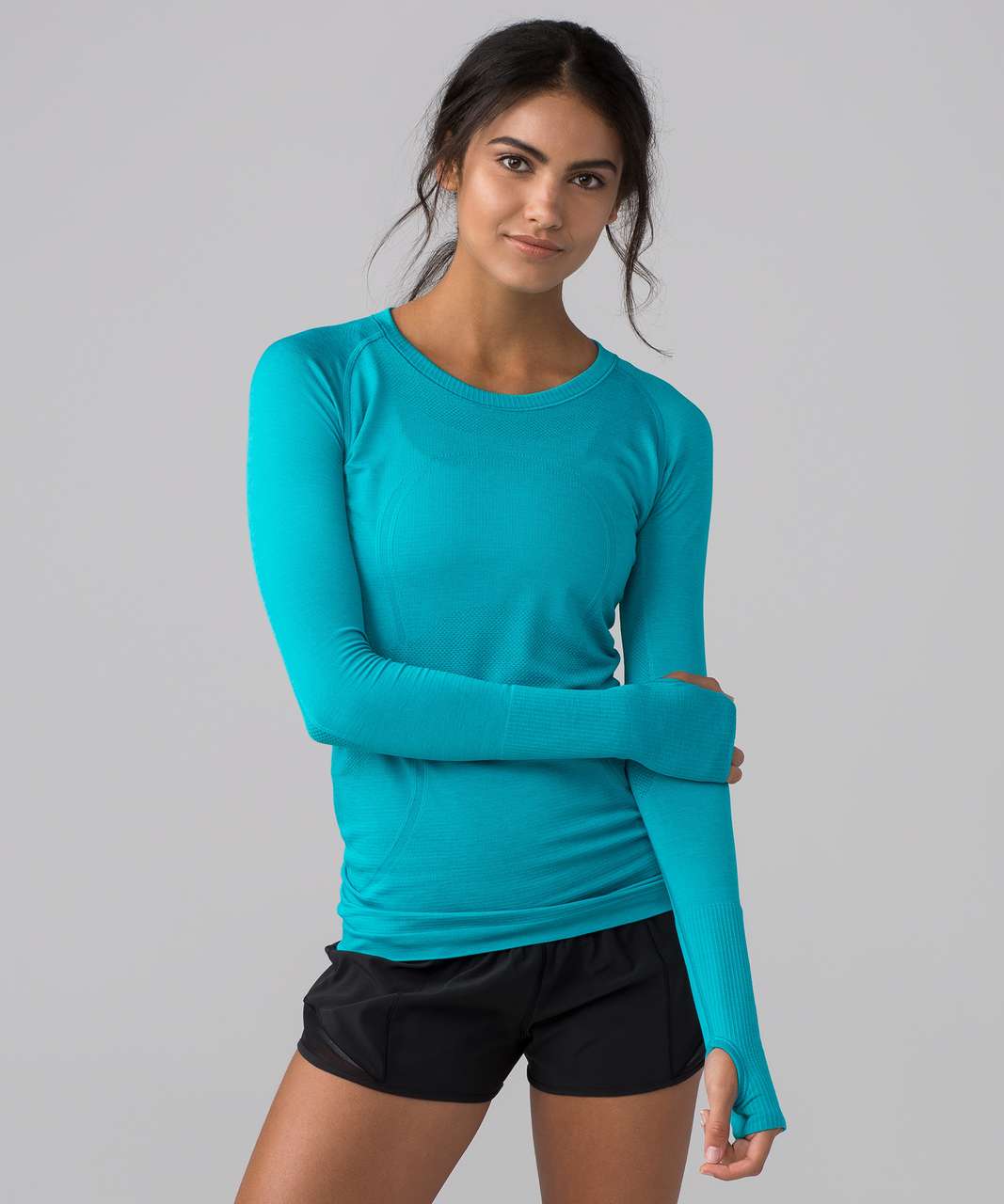 Lululemon Swiftly Tech Long Sleeve Crew - Bleacher Blue / Bleacher Blue -  lulu fanatics