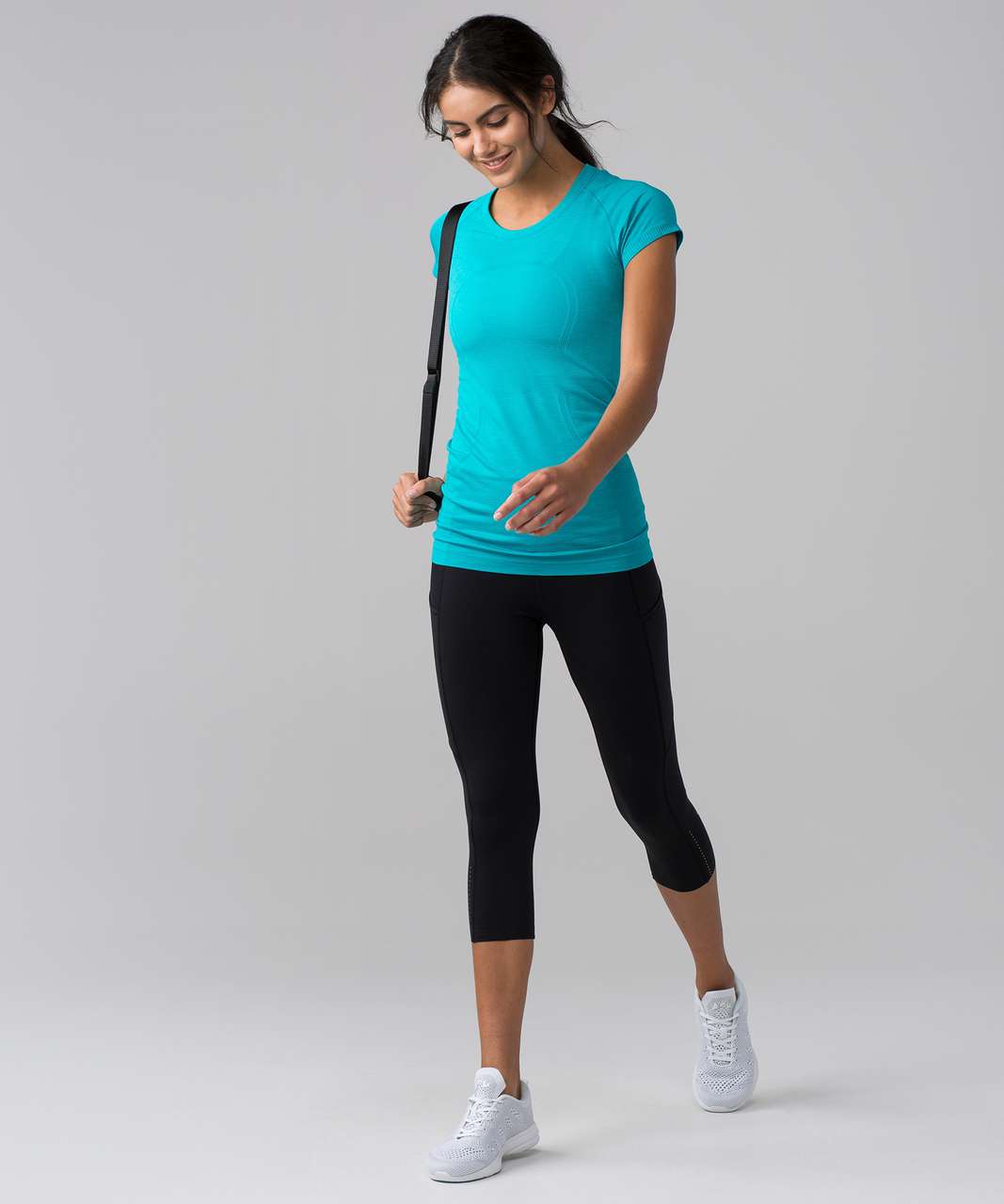 Lululemon Swiftly Tech Long Sleeve Crew - Bleacher Blue / Bleacher Blue -  lulu fanatics