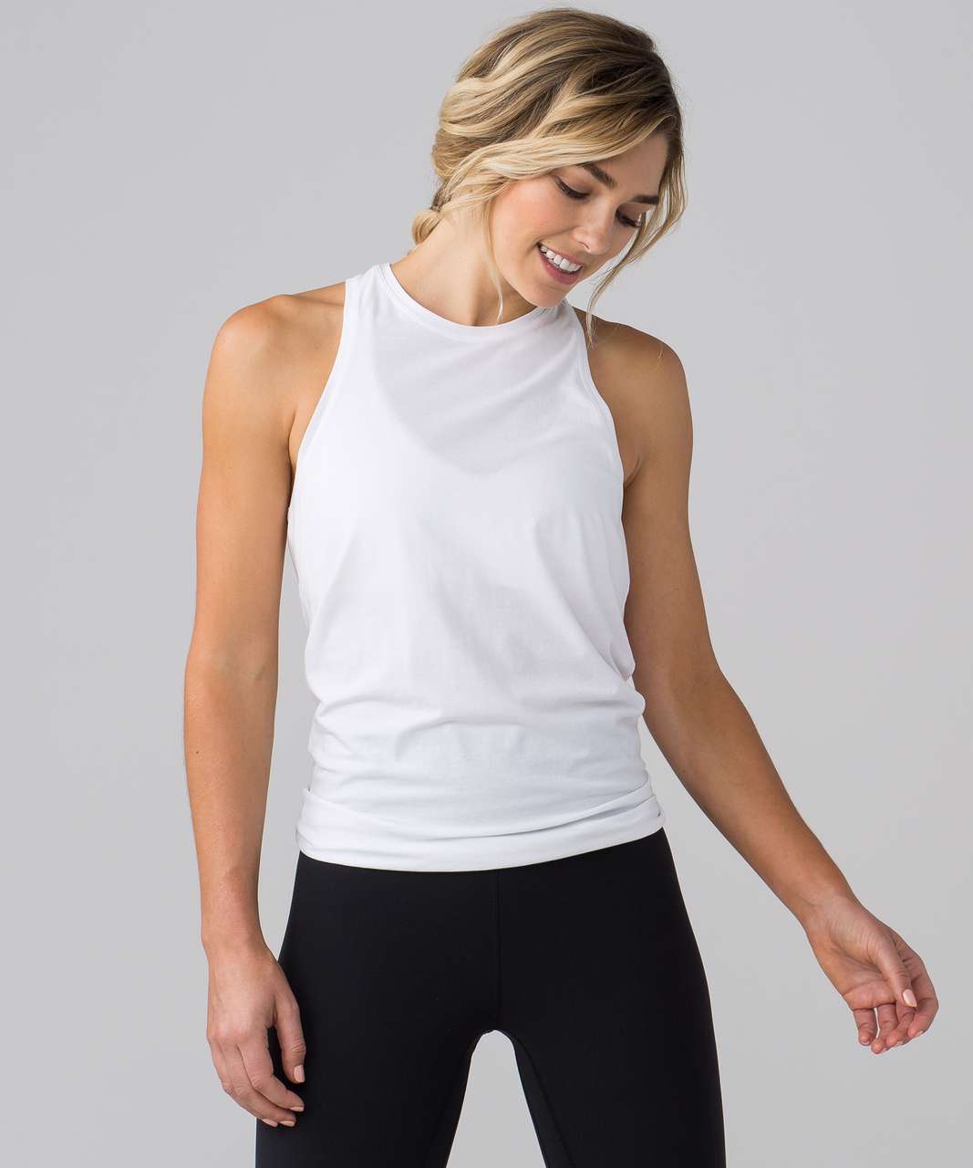 white lululemon tank