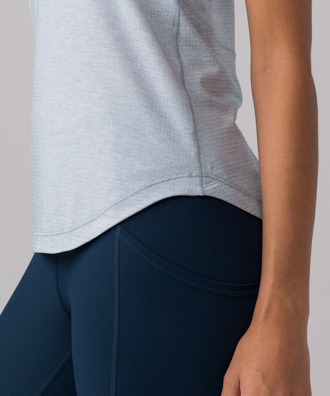 Lululemon Long Distance Tank - Heathered Hail / Hail