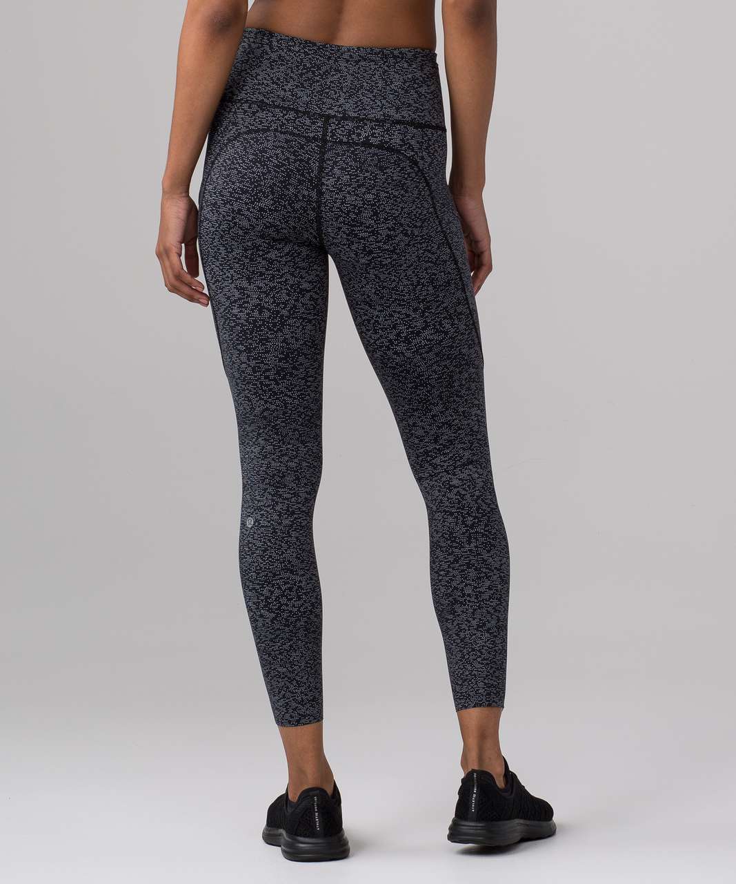 Lululemon Size 6 Black Fast Free High Rise 7/8 Leggings 25 Nulux $128