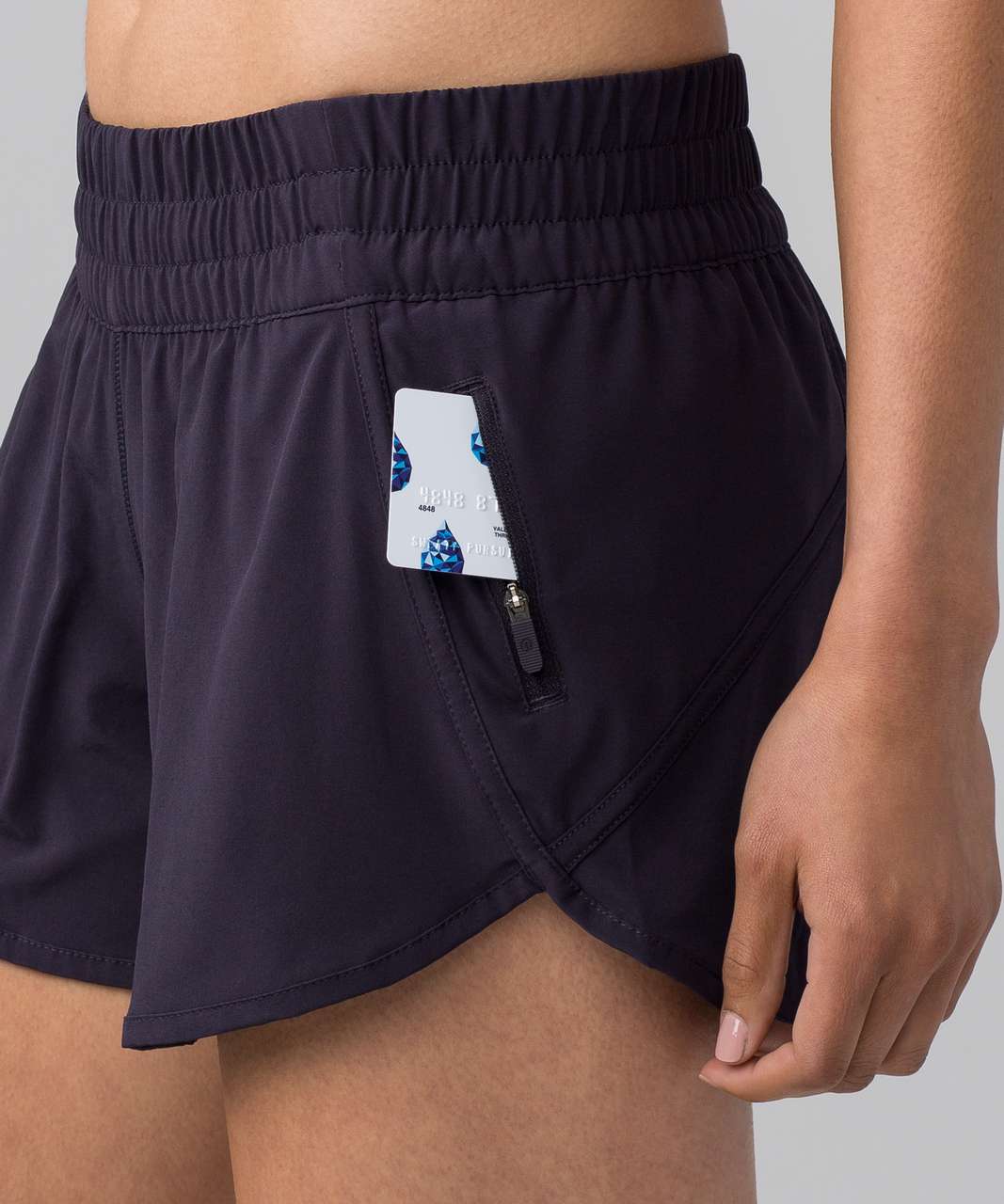 Lululemon Tracker Short V (4") - Boysenberry