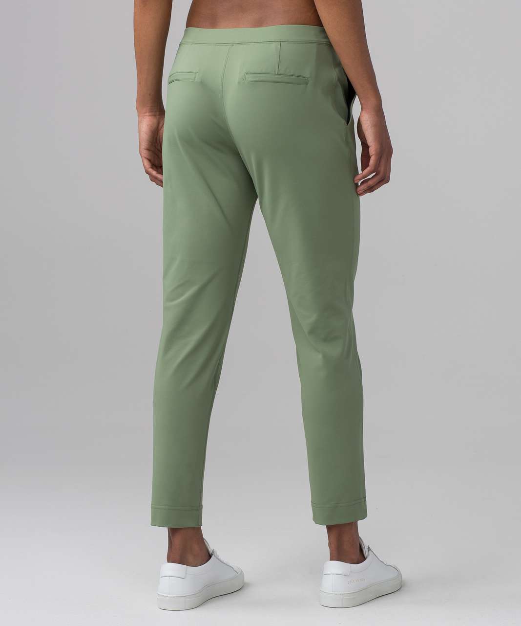 Lululemon Jet Crop (Slim) (Luxtreme 19) - Desert Olive - lulu fanatics