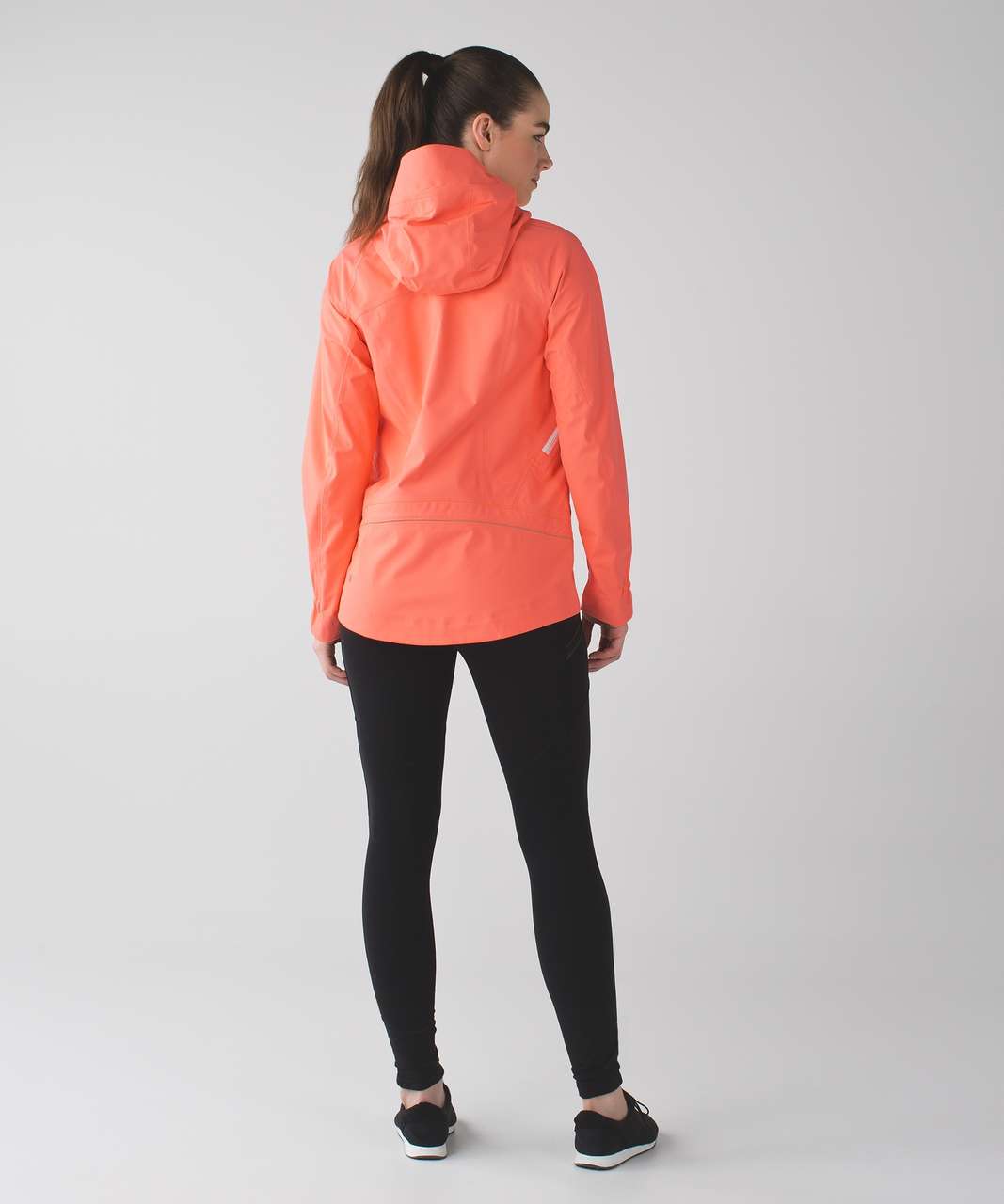 Lululemon Aint No Rain Jacket - Very Light Flare