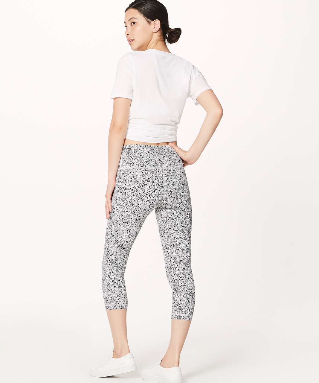 lululemon athletica, Pants & Jumpsuits, Lululemon Wonder Under Crop High  Rise Nimbus Battleship