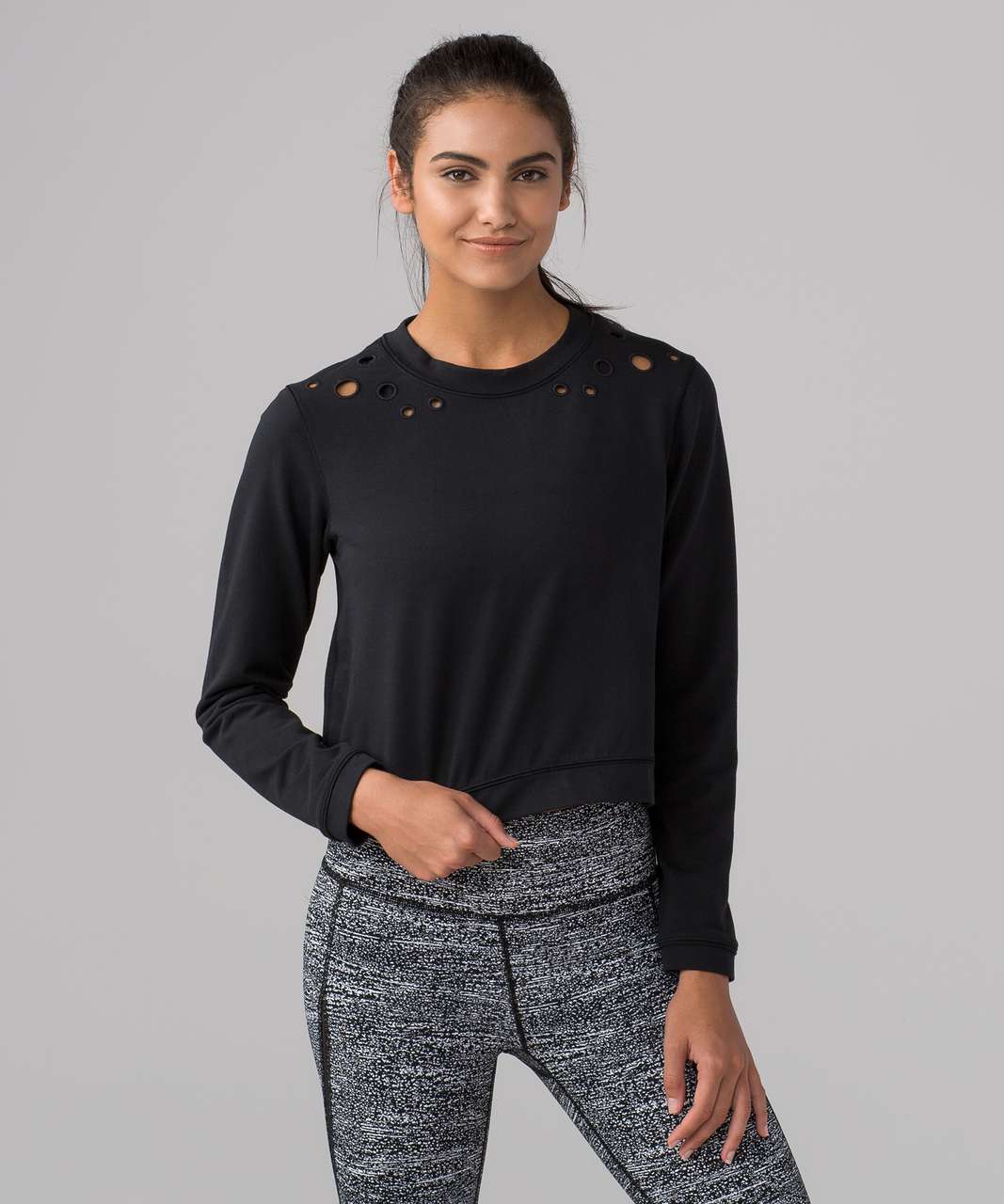 Lululemon Space Crew (Eyelet) - Black - lulu fanatics