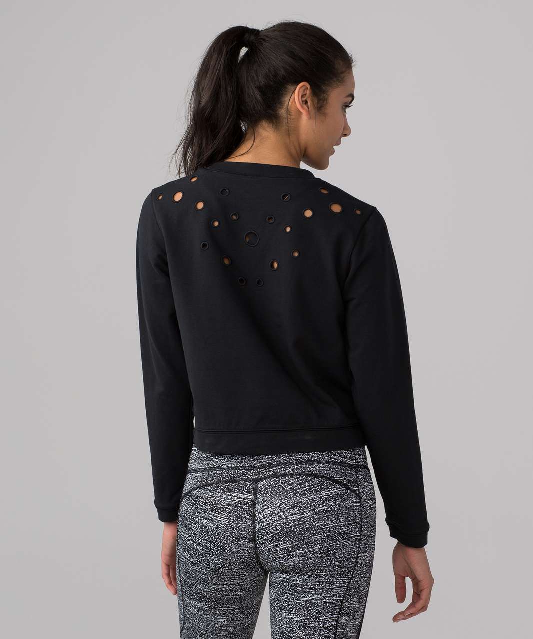 Lululemon Space Crew (Eyelet) - Black