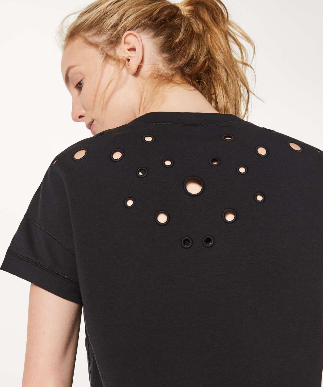 Lululemon Space Tee (Eyelet) - Black