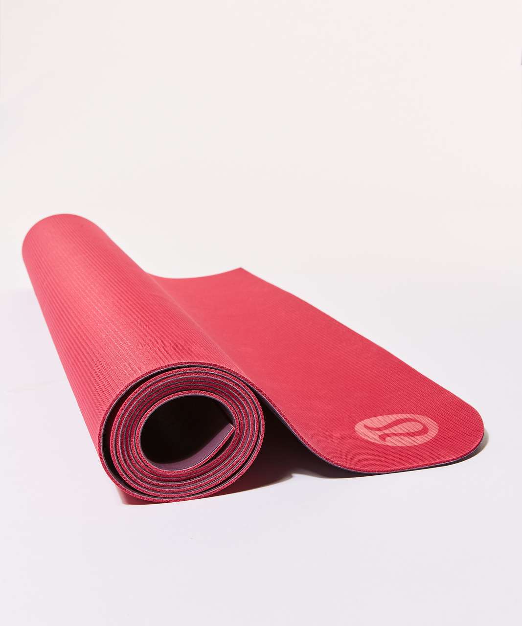 Lululemon The Reversible Mat 3mm - Dark Adobe / Ruby Red