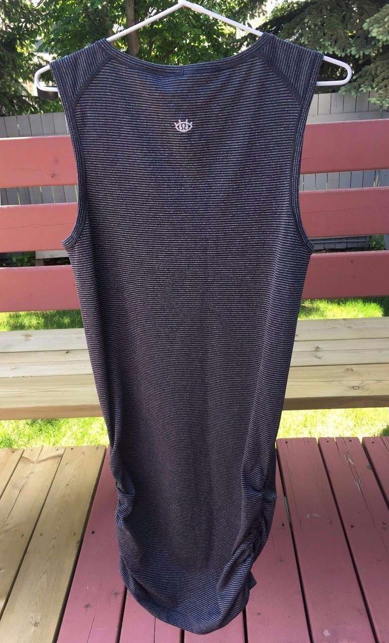 Lululemon In The Flow Dress - 2014 Seawheeze - Heathered Black Stripe 