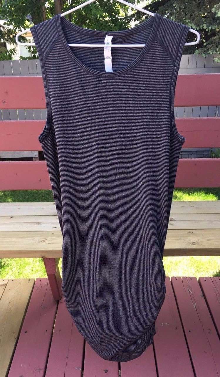 Lululemon In The Flow Dress - 2014 Seawheeze - Heathered Black Stripe 