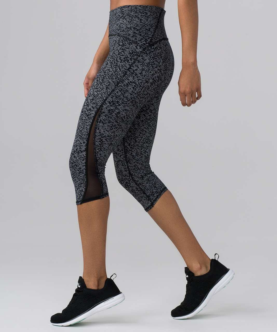 Lululemon Lululemon Train Times Crop Leggings Womens 4 Frozen Flourish  Multi Black