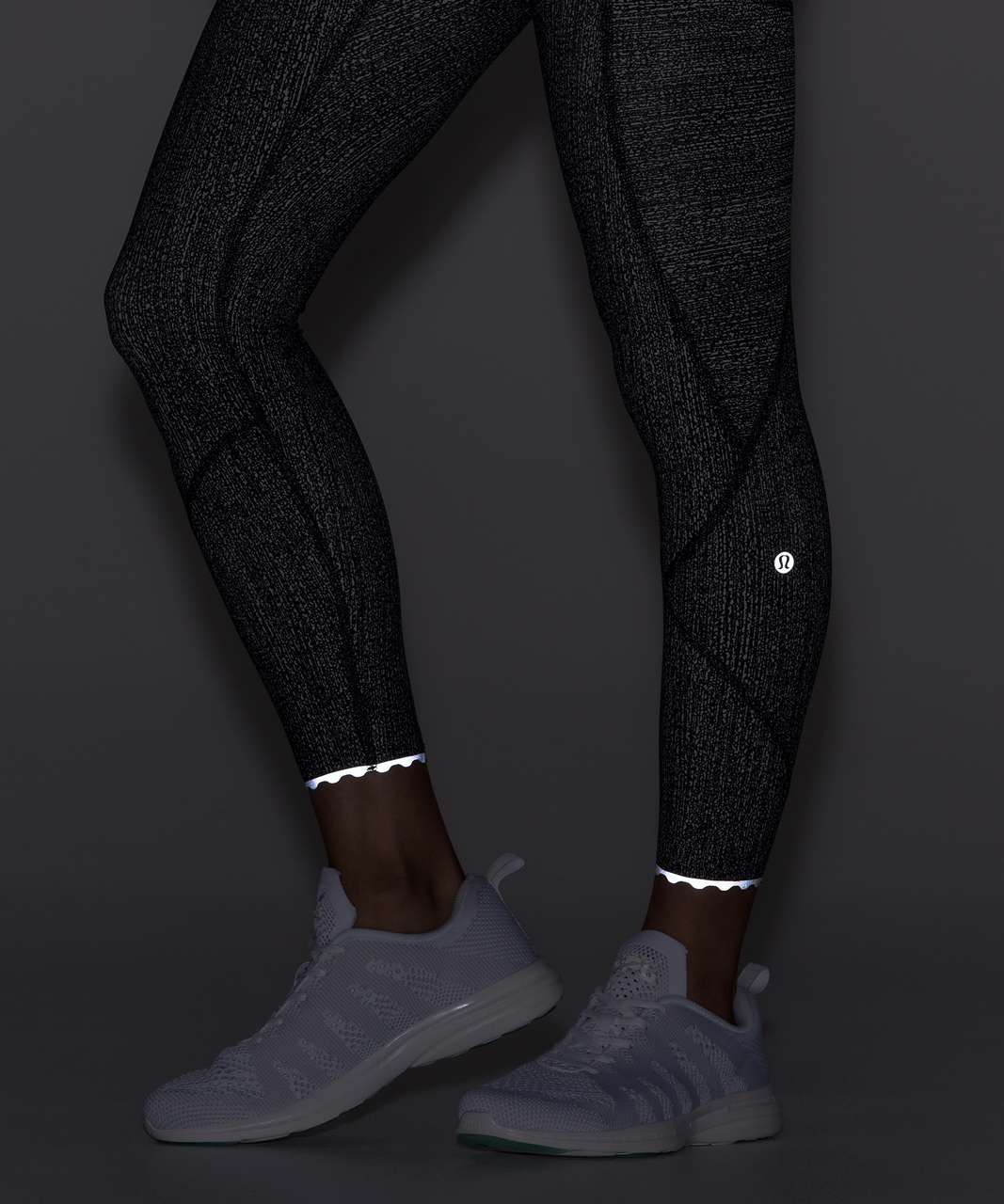 Lululemon Tight Stuff Tight II (25") - Salt Alpine White Black