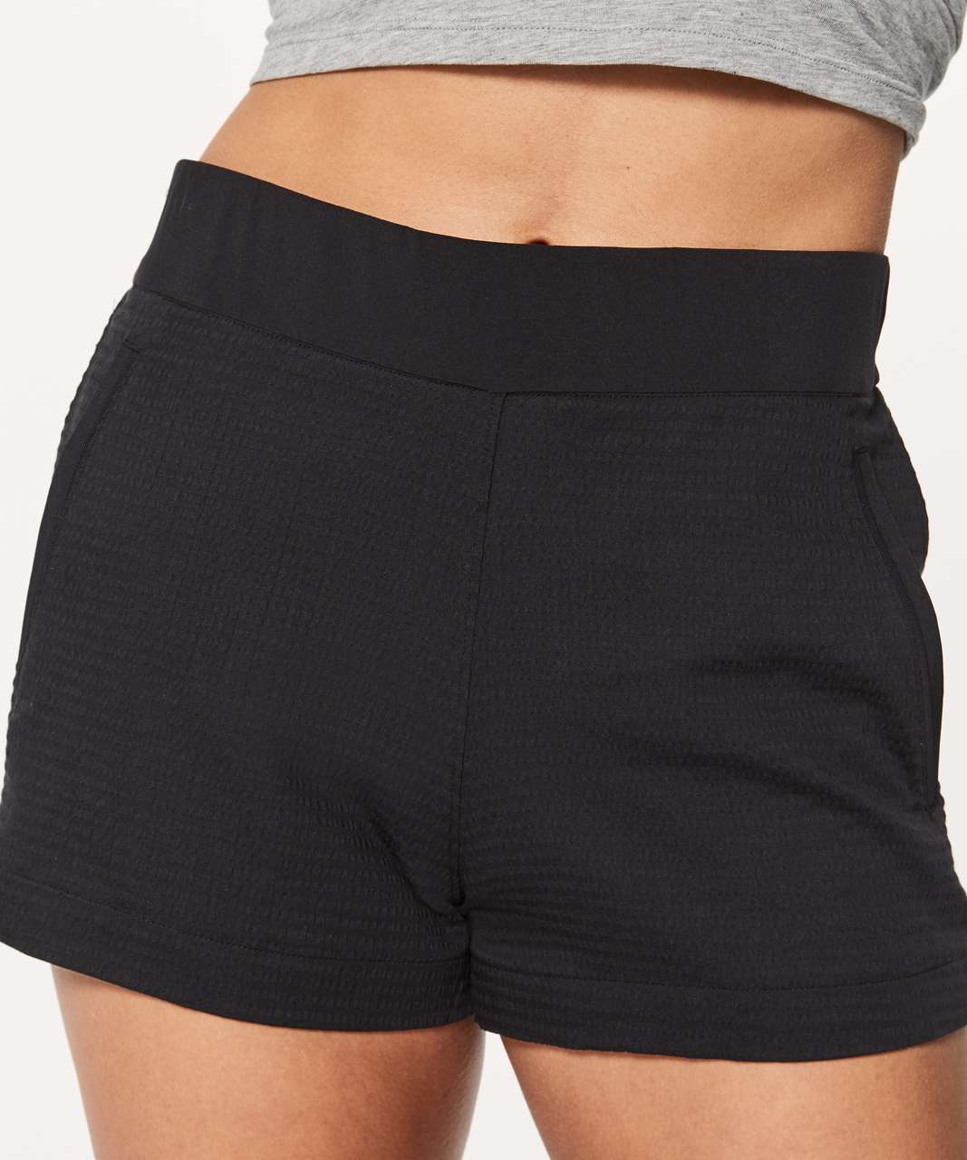 Lululemon Pack Light Short (2.5") - Black