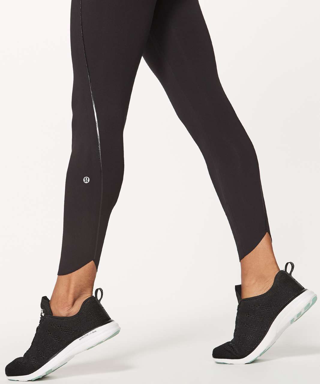 Lululemon Quick Pace 7/8 Tight (25