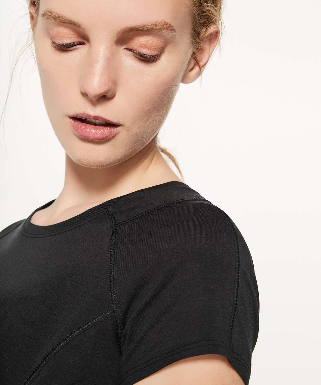 Lululemon Line Up Tee - Black