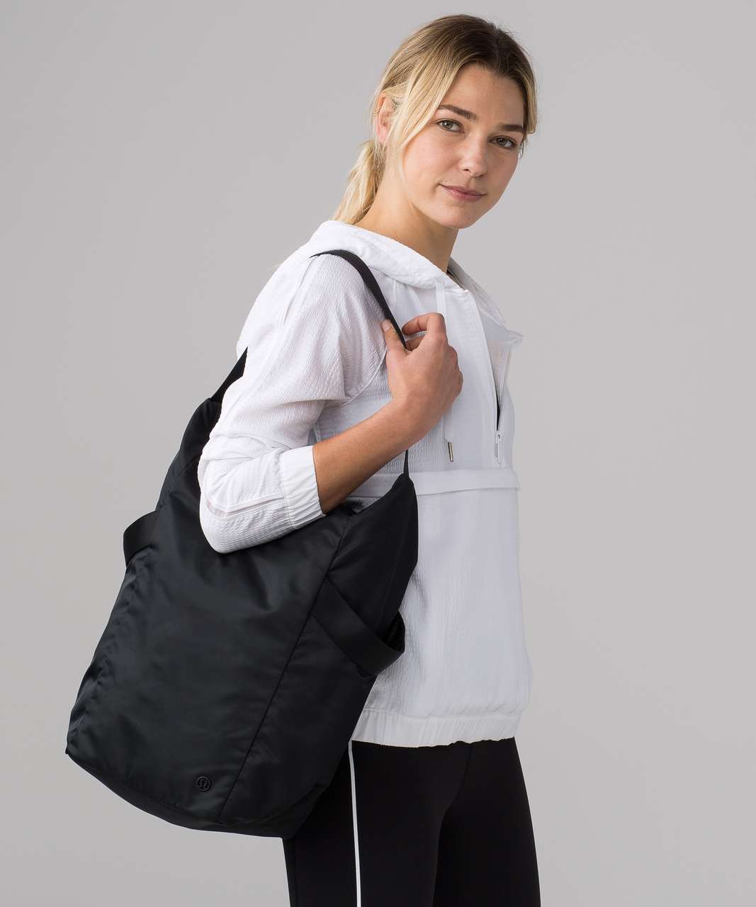 Lululemon Enroute Bag II (17L) - Black - lulu fanatics