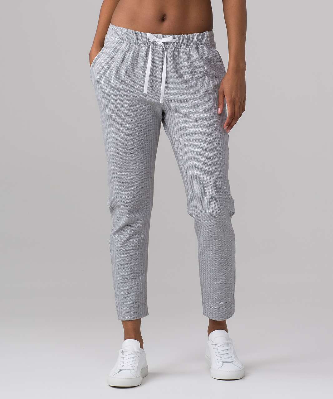 Lululemon Jet Crop (Slim) (Luon 19) - Heathered Herringbone Heathered  White Slate - lulu fanatics