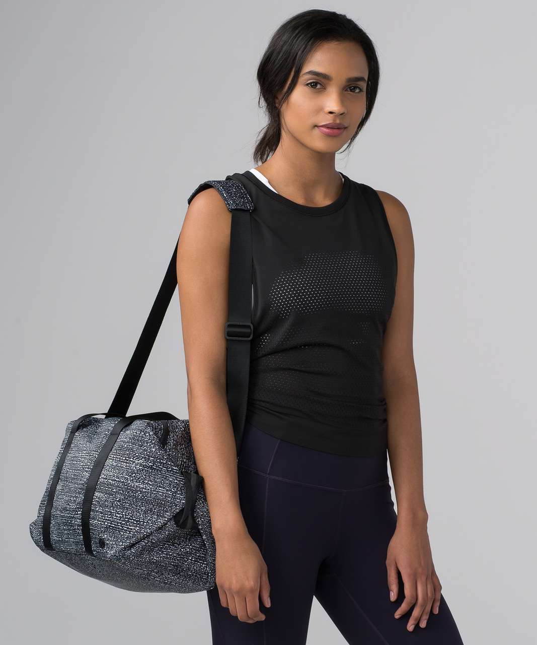 Lululemon Fast Track Duffel (Heatproof Pocket 19L) - Maxi Salt Alpine White Black