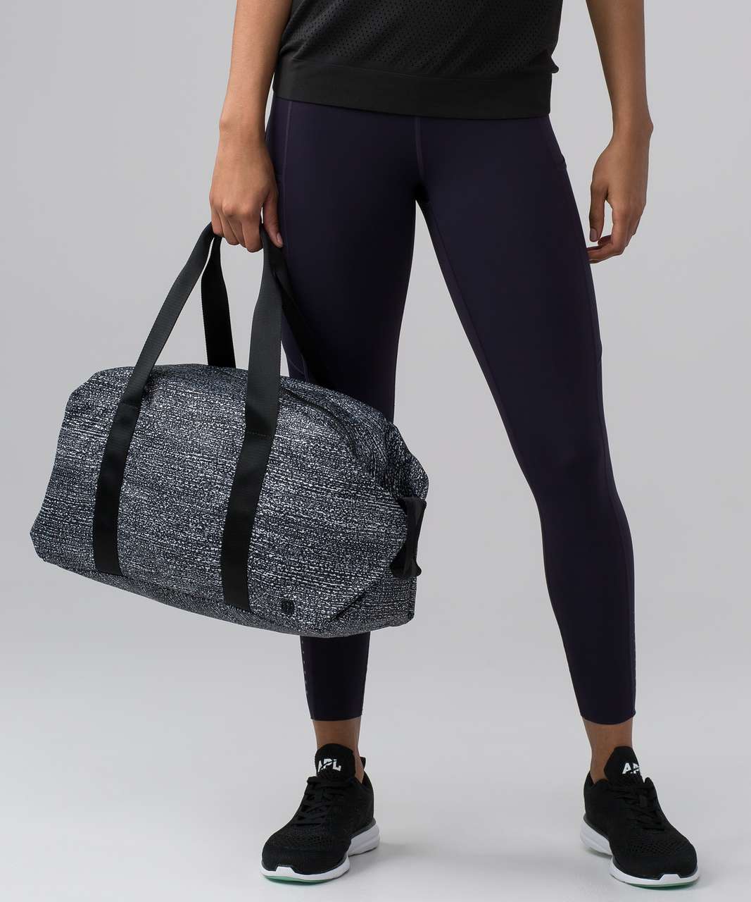 Lululemon Fast Track Duffel (Heatproof Pocket 19L) - Maxi Salt Alpine White Black