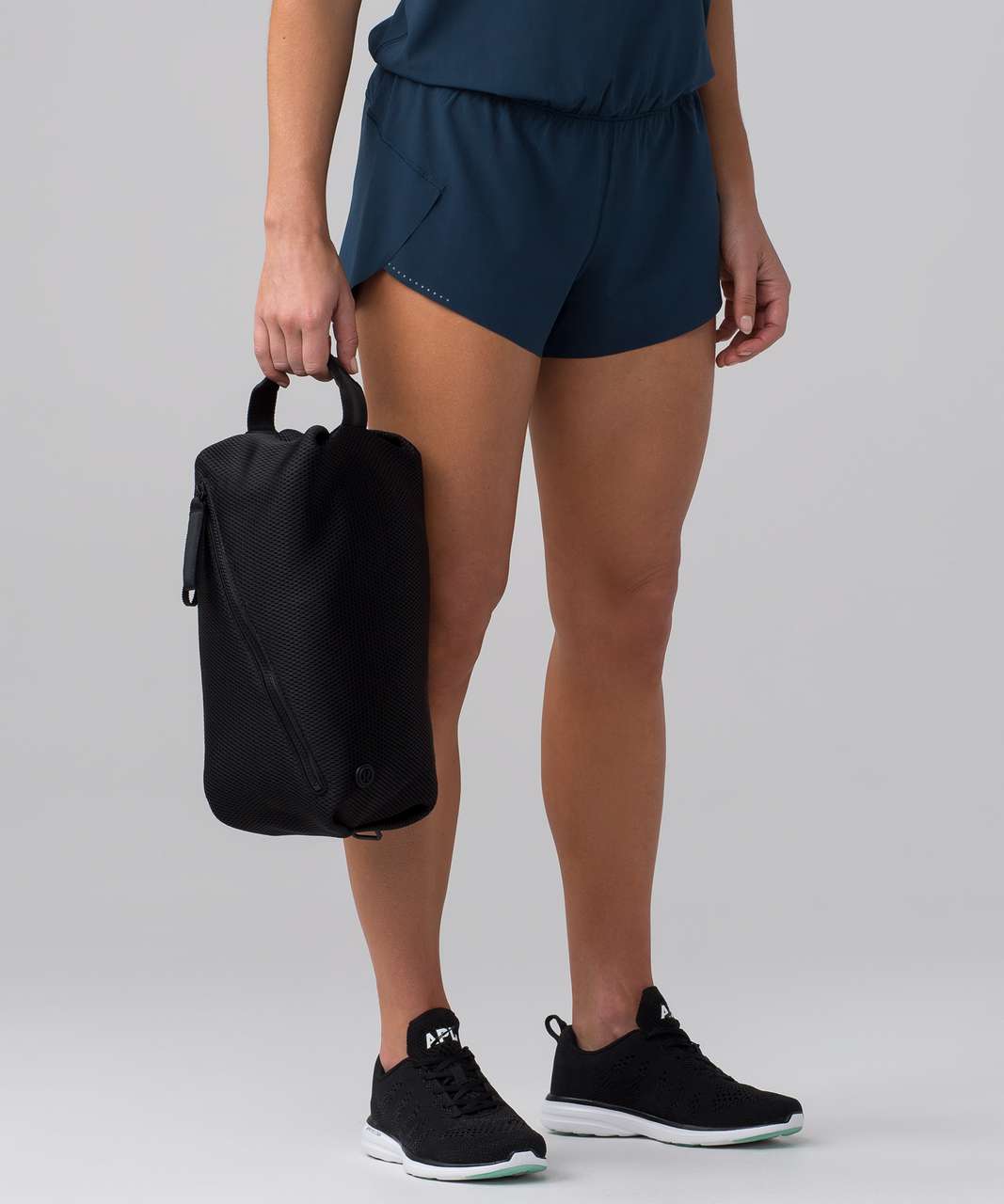 Lululemon Fast Track Bag (3L) - Black