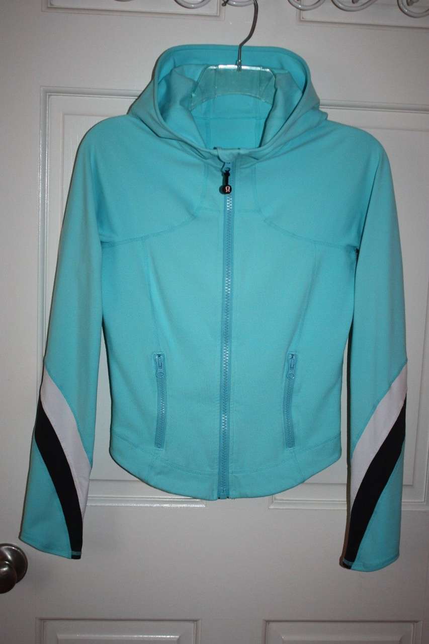 Lululemon Half Moon Jacket - Angel Blue - lulu fanatics