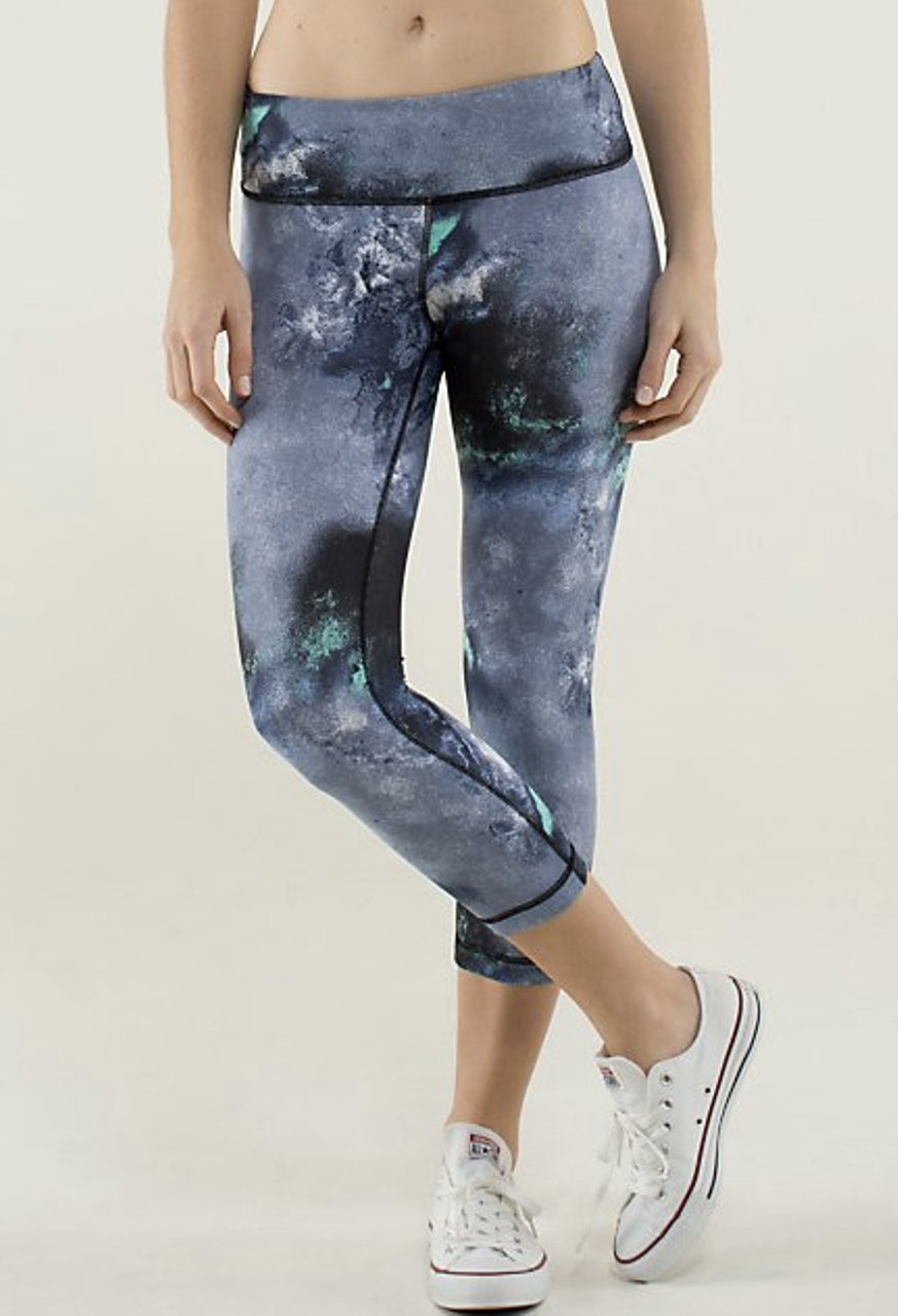 Lululemon Milky Way Multi Wunder Under Crop Leggings Size 10 US $72