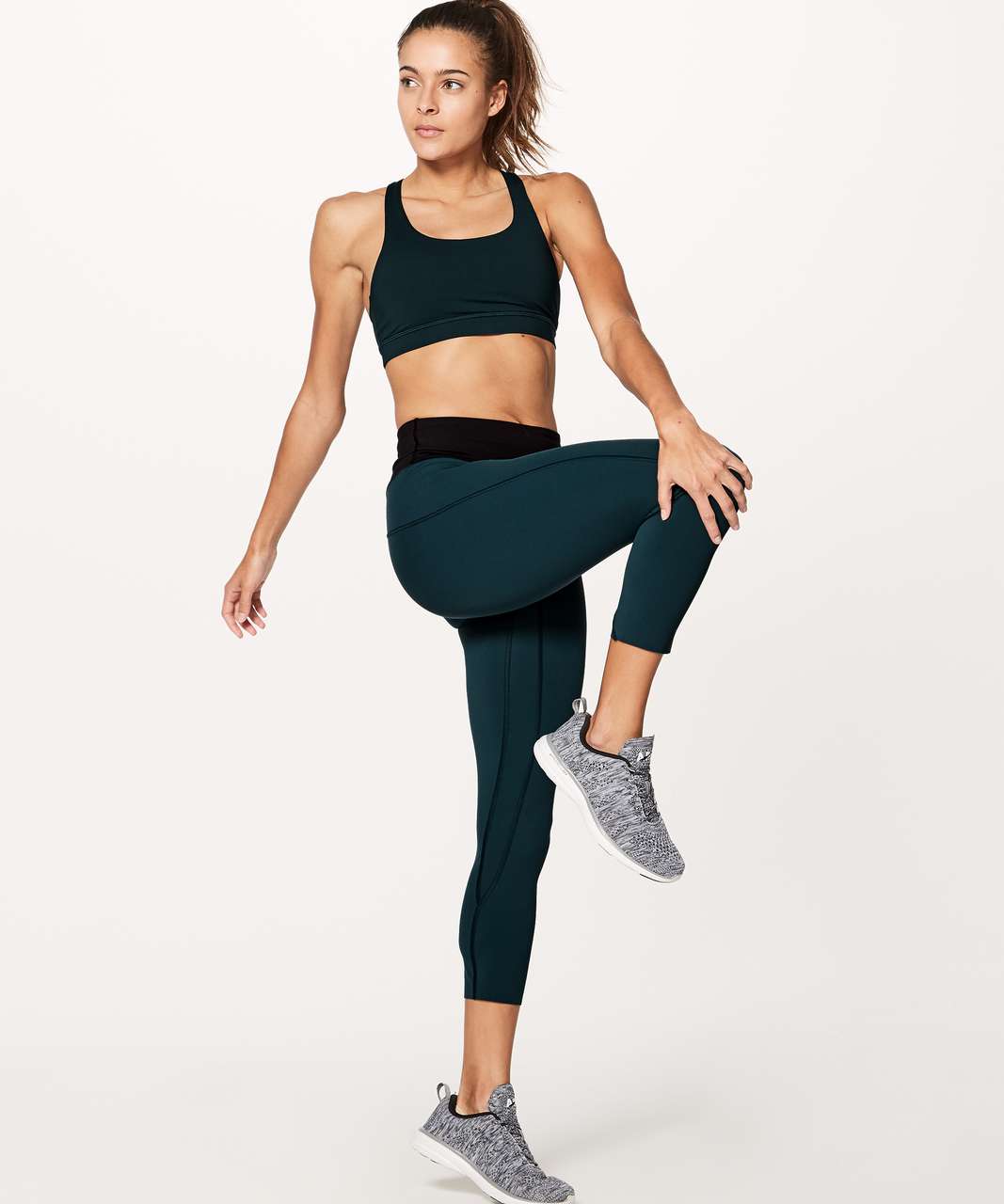 Lululemon Run The Day Crop (17