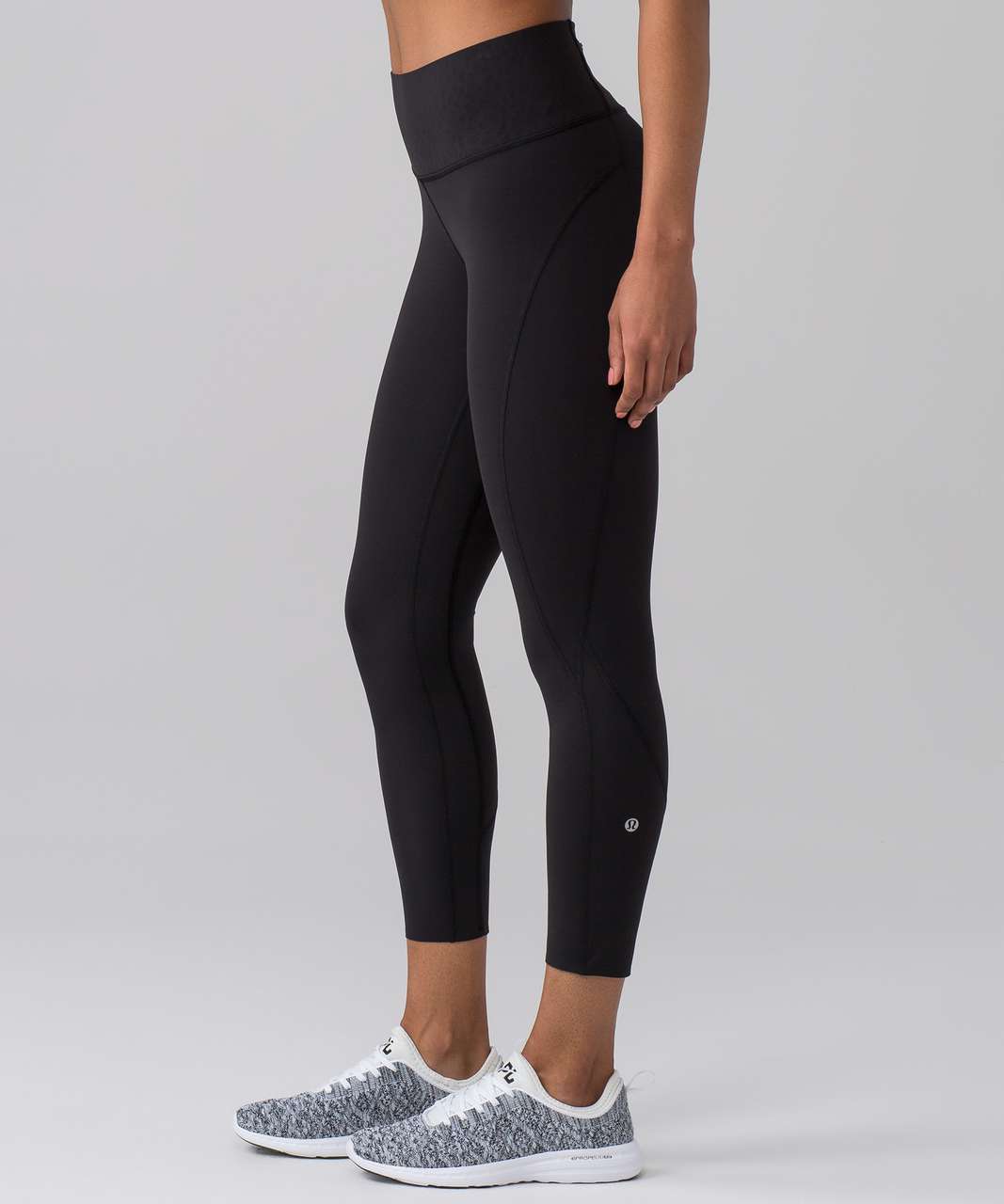 Lululemon Smooth Runner Crop (23