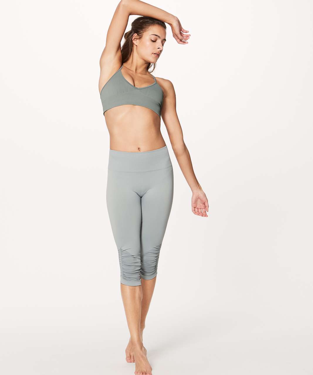 NWOT - Lululemon Awakening Crop *Taryn Toomey Collection 17 Ice Grey, SIZE: 8