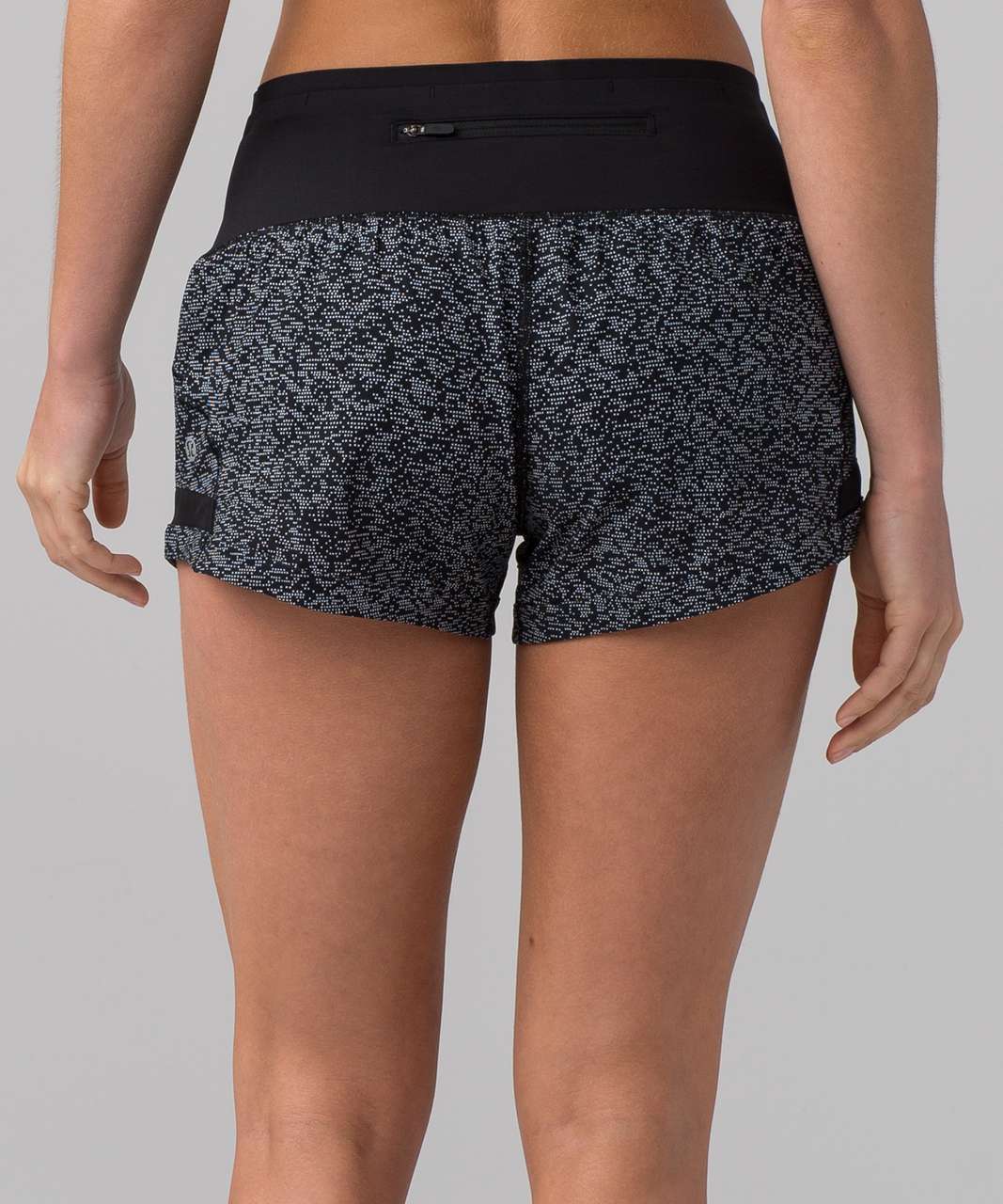 Lululemon Pace Perfect Short (3") - Soundwave White Black / Black