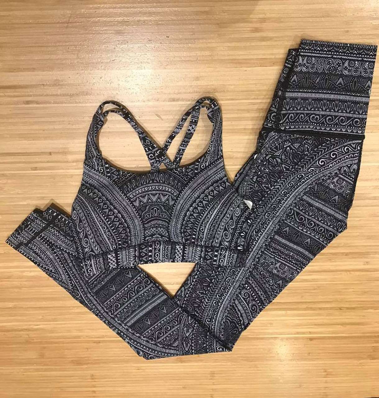 Lululemon Wunder Under Hi-Rise Tight Nulux size 4 Entwined Black Icey Grey  NWT