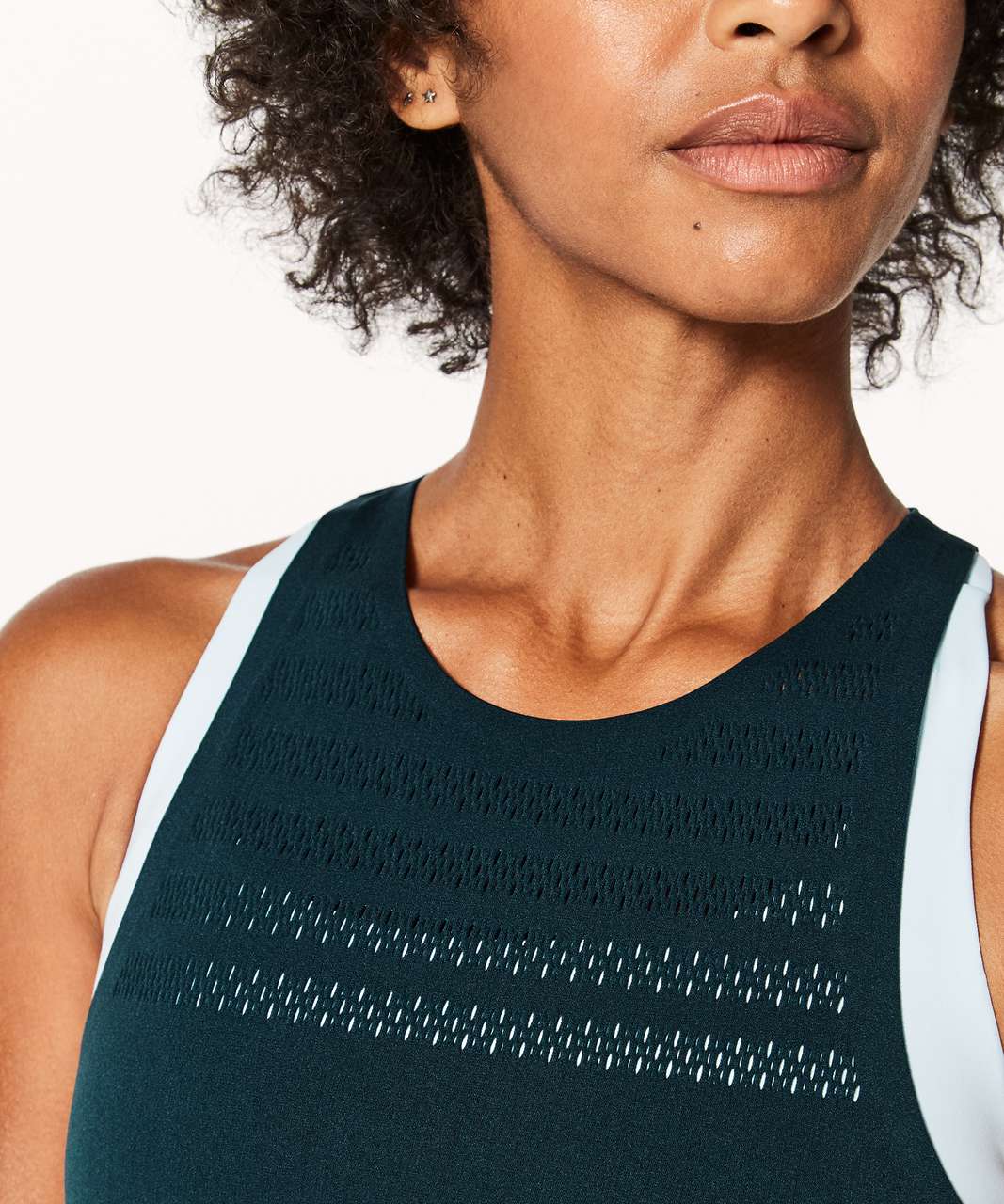 Lululemon Reveal Tank (Stripes) - Submarine