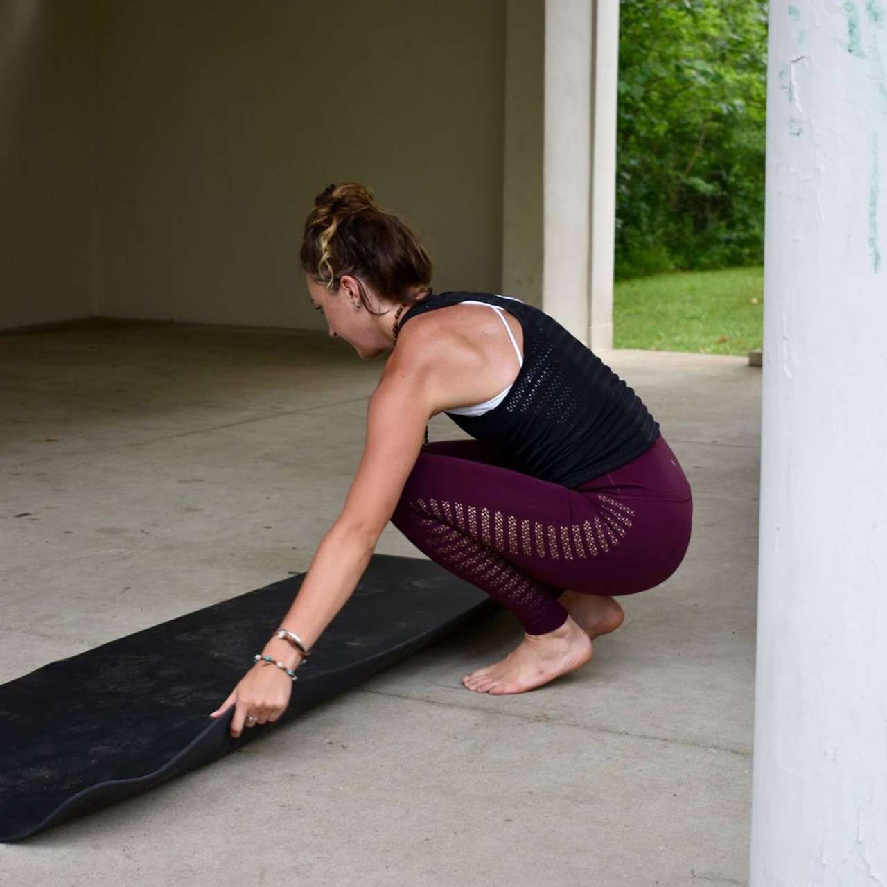 Lululemon Reveal 7/8 Tight (Stripes 25) - Dark Adobe - lulu fanatics