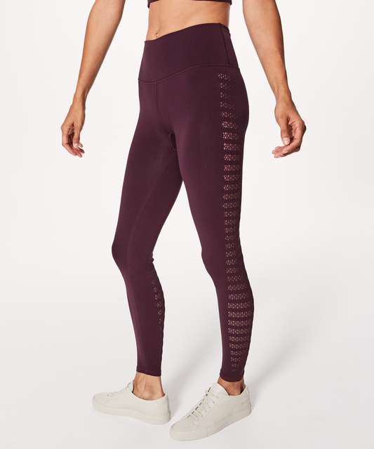 Lululemon Reveal 7/8 Tights in Dazed 25, Size 2, Women's Fashion,  Activewear on Carousell