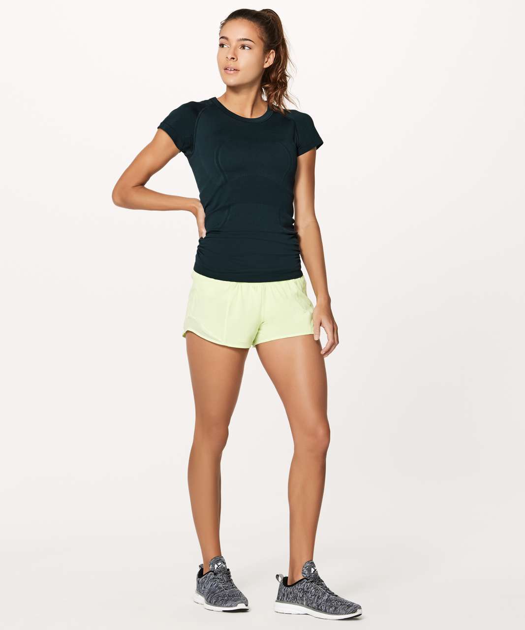 Swiftly Tech Short Sleeve Crew Sizing : r/lululemon