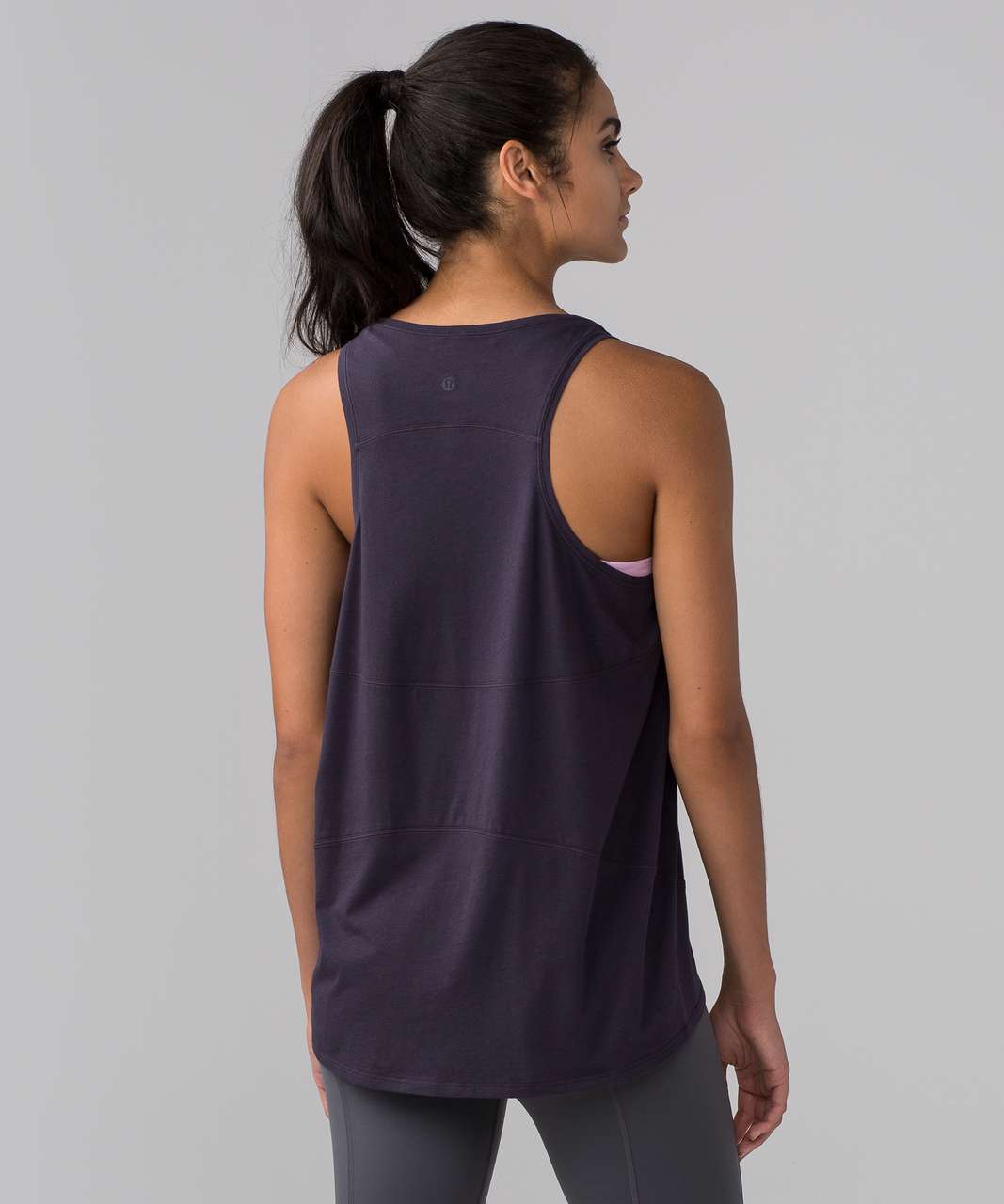 Lululemon Back In Action Tank - Boysenberry