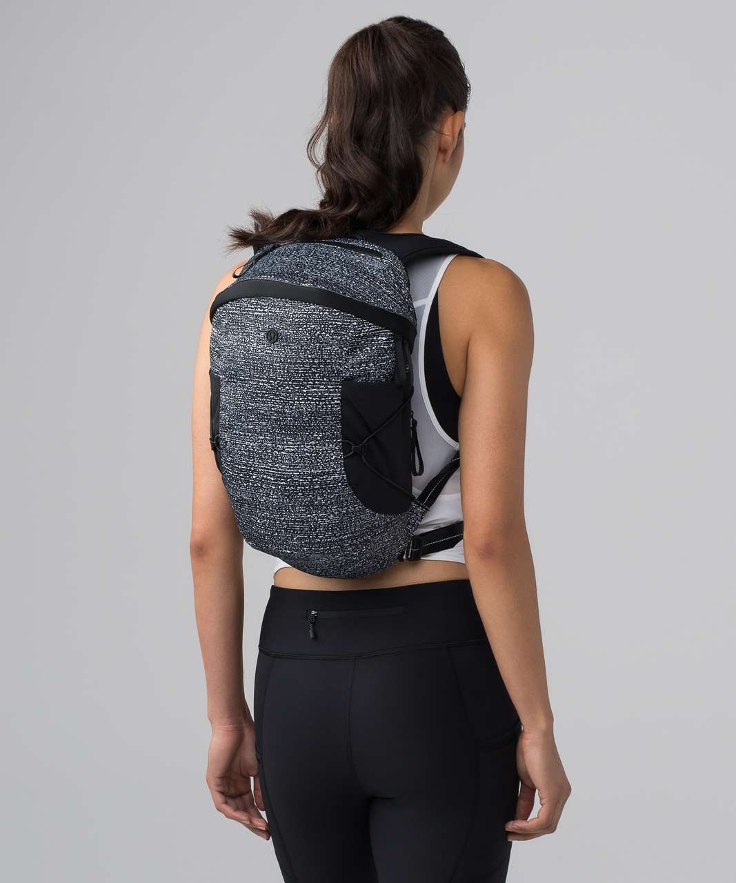 Lululemon Run All Day Backpack II *13L - Maxi Salt Alpine White Black - lulu fanatics