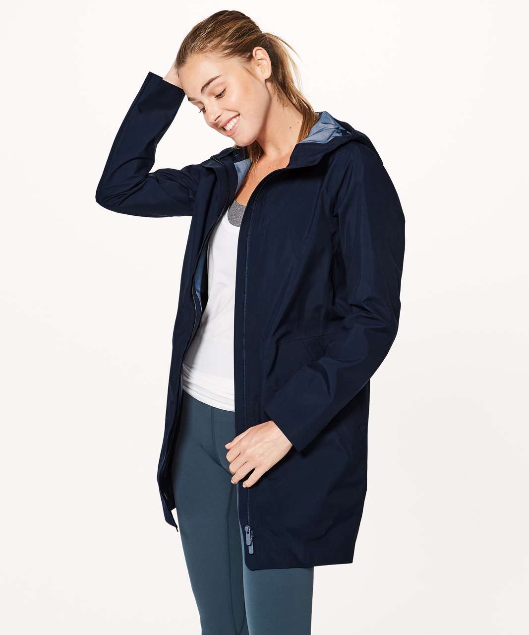 lululemon women's rain jacket