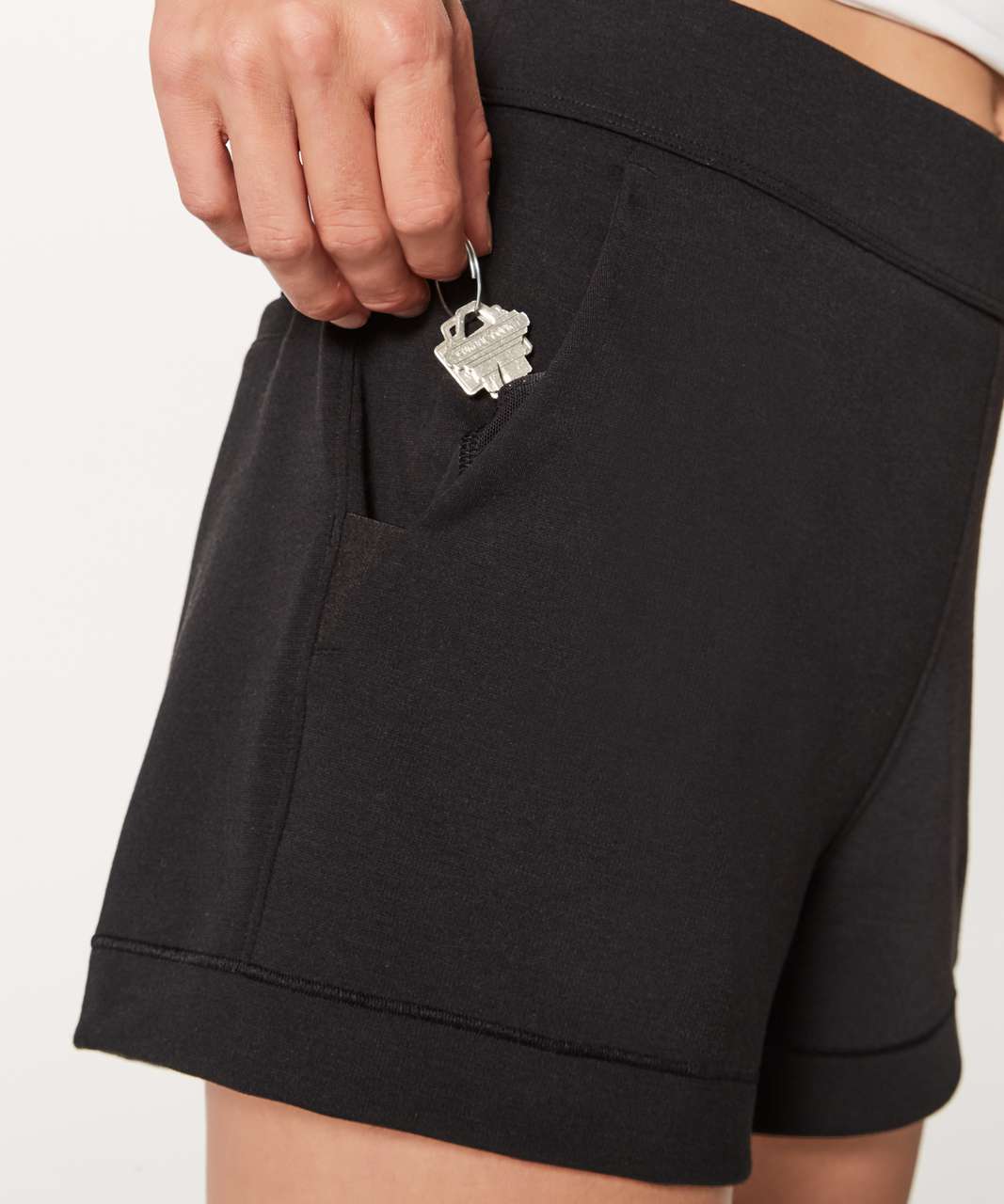 Lululemon Minimal Short (3") - Black