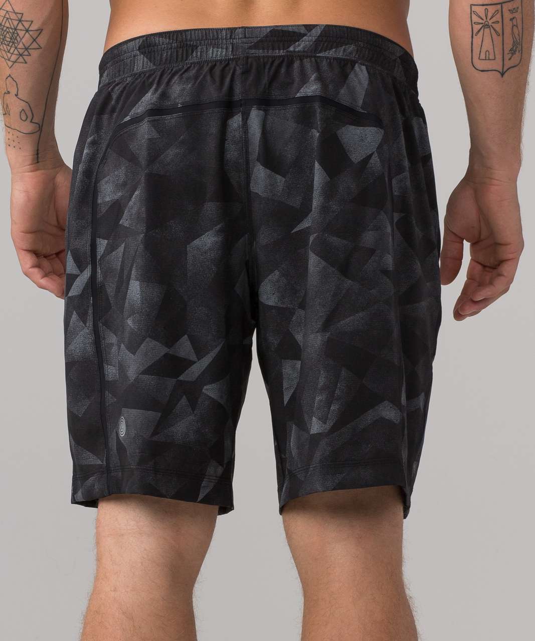 Lululemon Pace Breaker Short (SeaWheeze) - Op Art Foghorn Black / Black