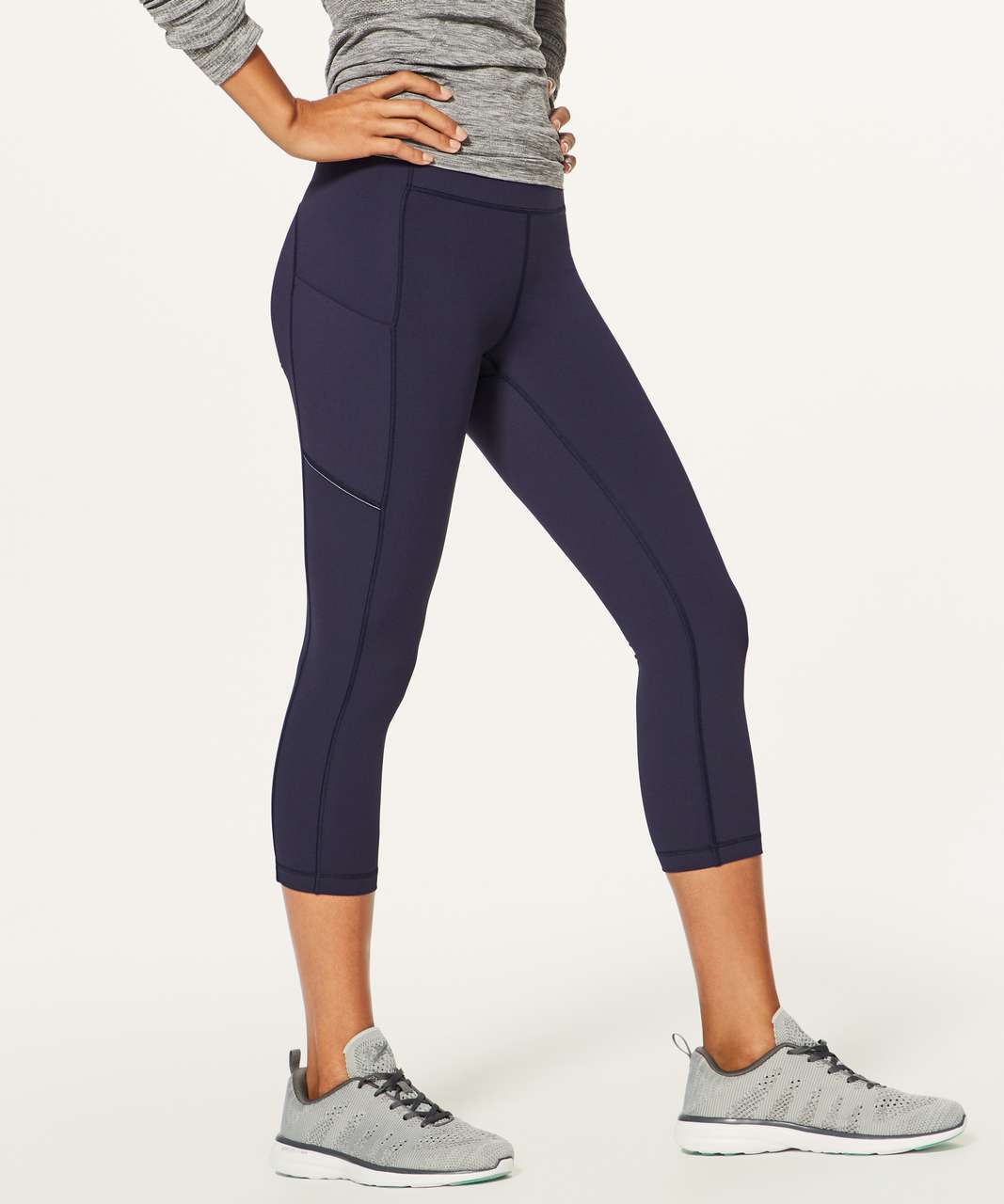 Lululemon Speed Up Crop 21 - Midnight Navy - lulu fanatics