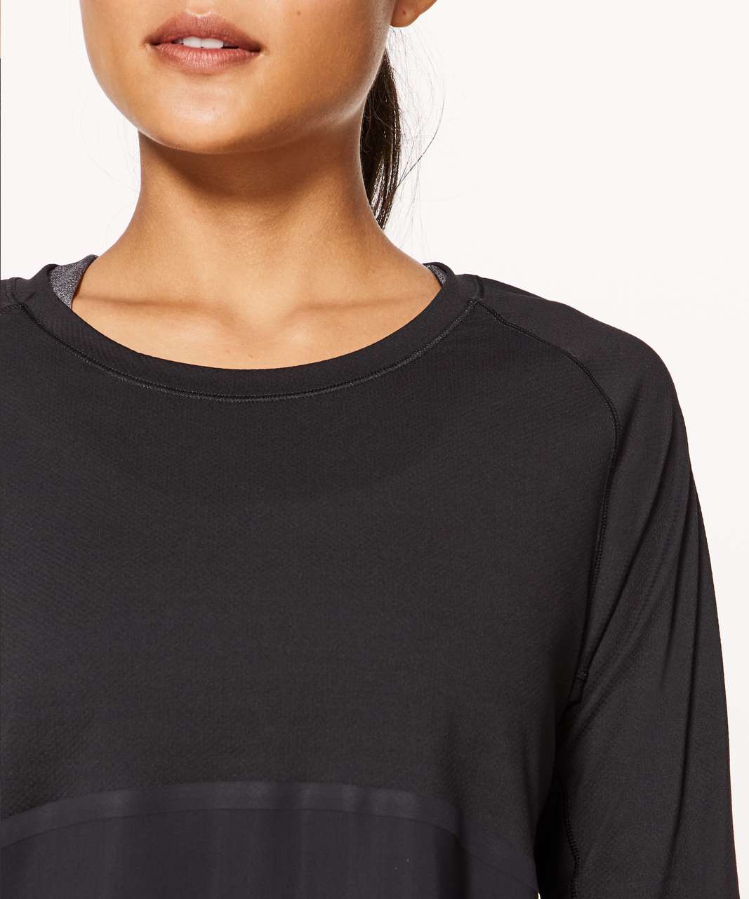 Lululemon Final Lap Long Sleeve - Black